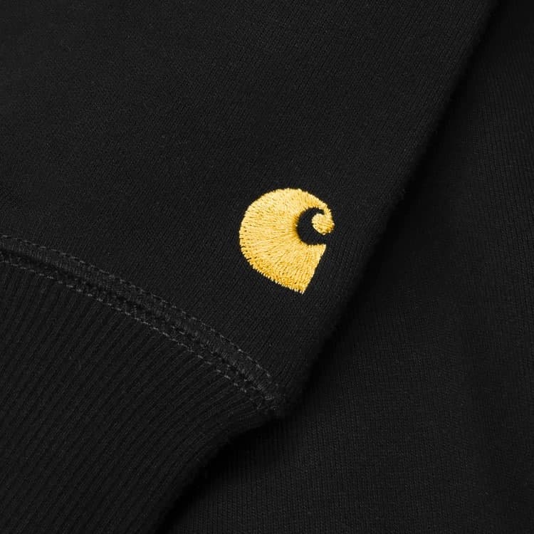 https://admin.plaze-shop.de/wp-content/uploads/2021/04/I0263838990_Carhartt_Chase-Sweat_Black_Plaze-Shop_2.jpg