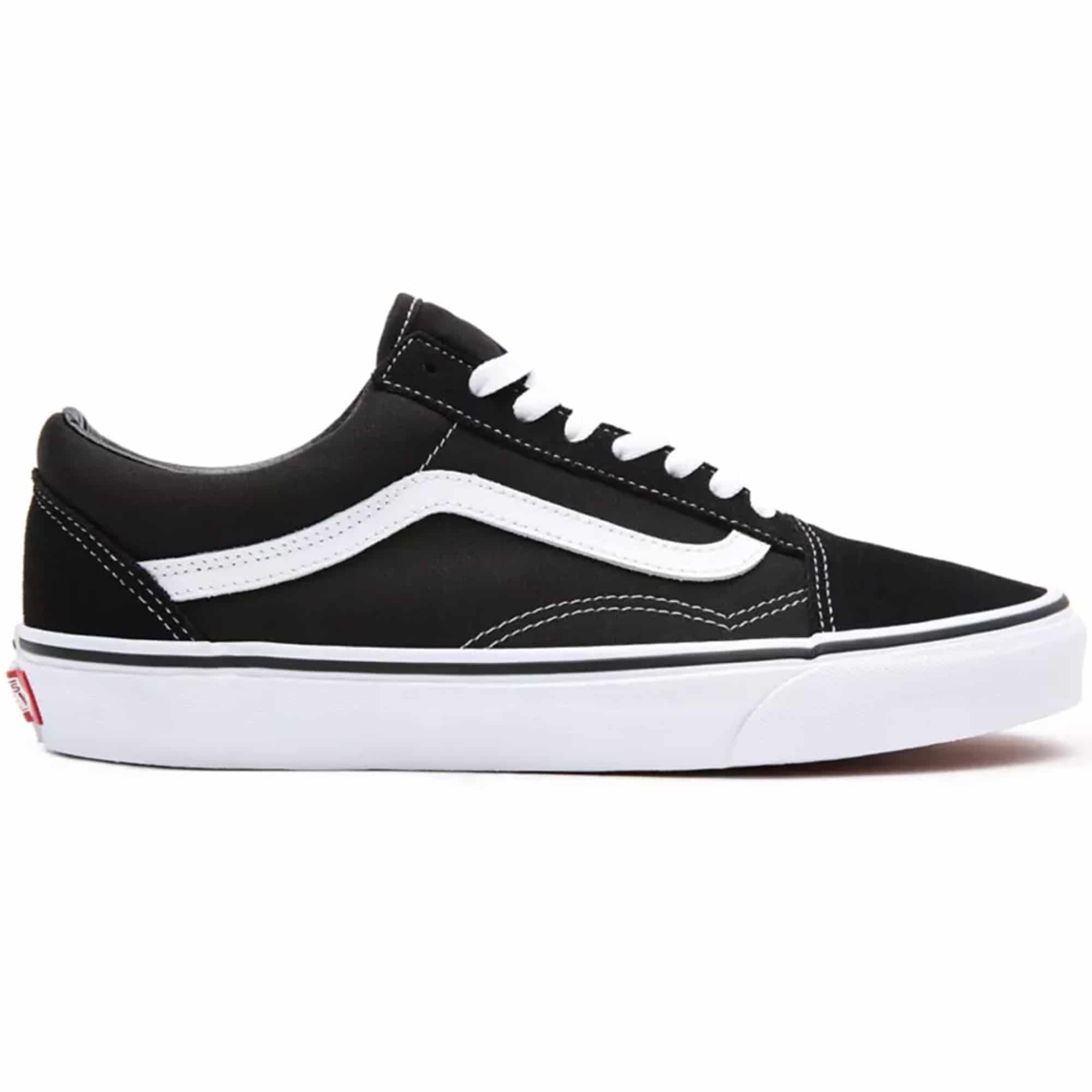 https://admin.plaze-shop.de/wp-content/uploads/2021/04/VN000D3HY281_Vans_Old_Skool_Black_White_Plaze-Shop_7.jpg