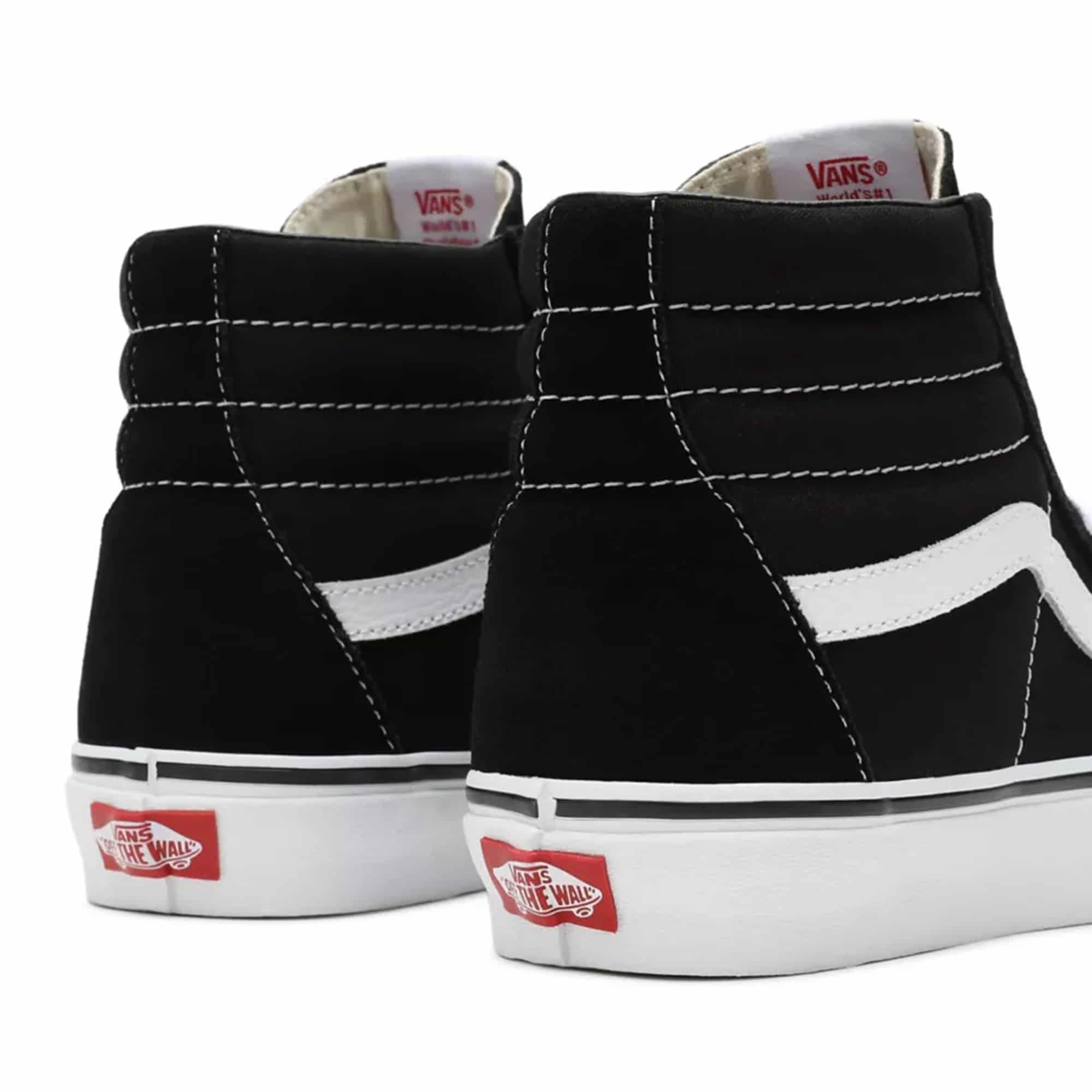 https://admin.plaze-shop.de/wp-content/uploads/2021/04/VN000D5IB8C_Vans_Sk8_Hi_Black_White_Plaze-Shop_4-2.jpg