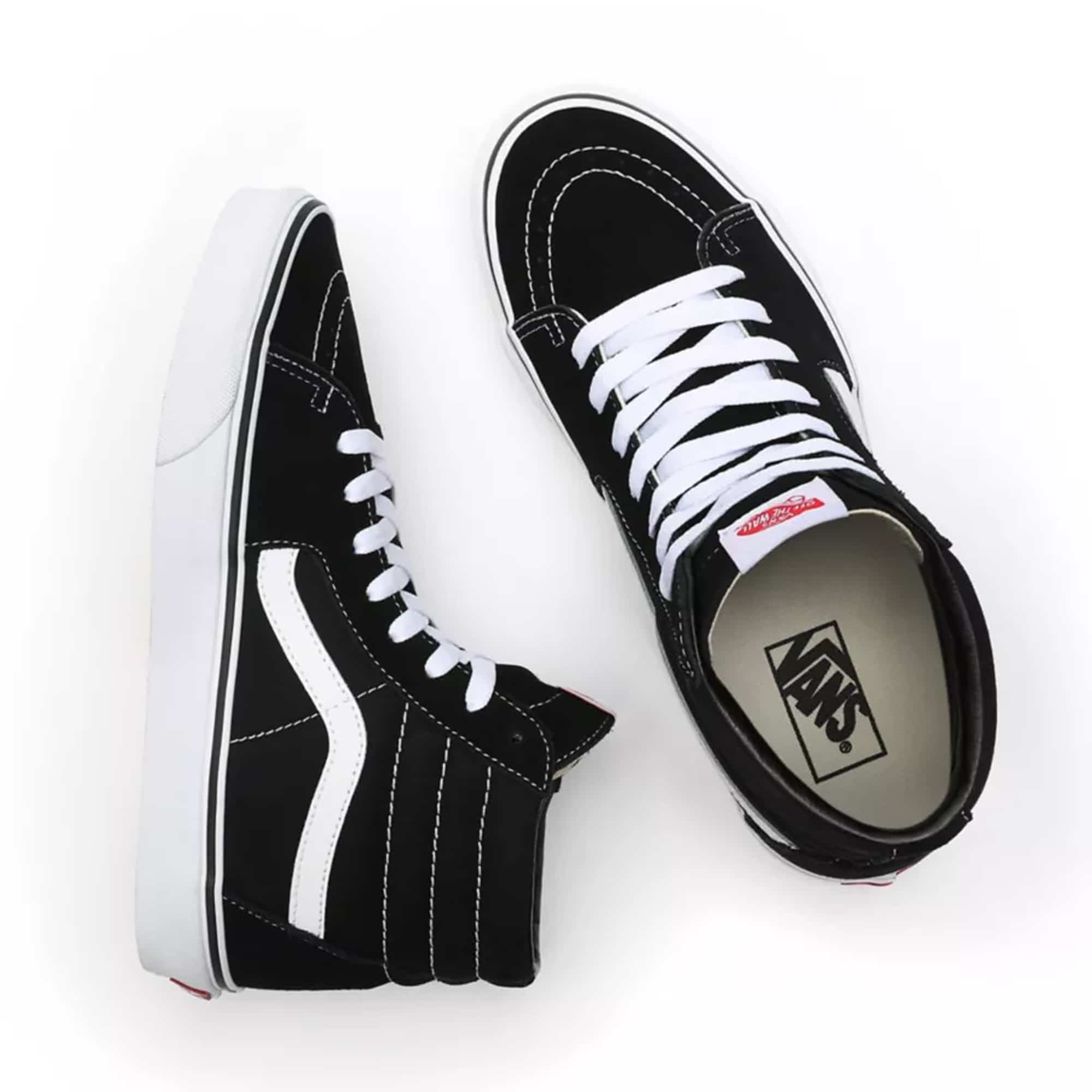 https://admin.plaze-shop.de/wp-content/uploads/2021/04/VN000D5IB8C_Vans_Sk8_Hi_Black_White_Plaze-Shop_6-2.jpg