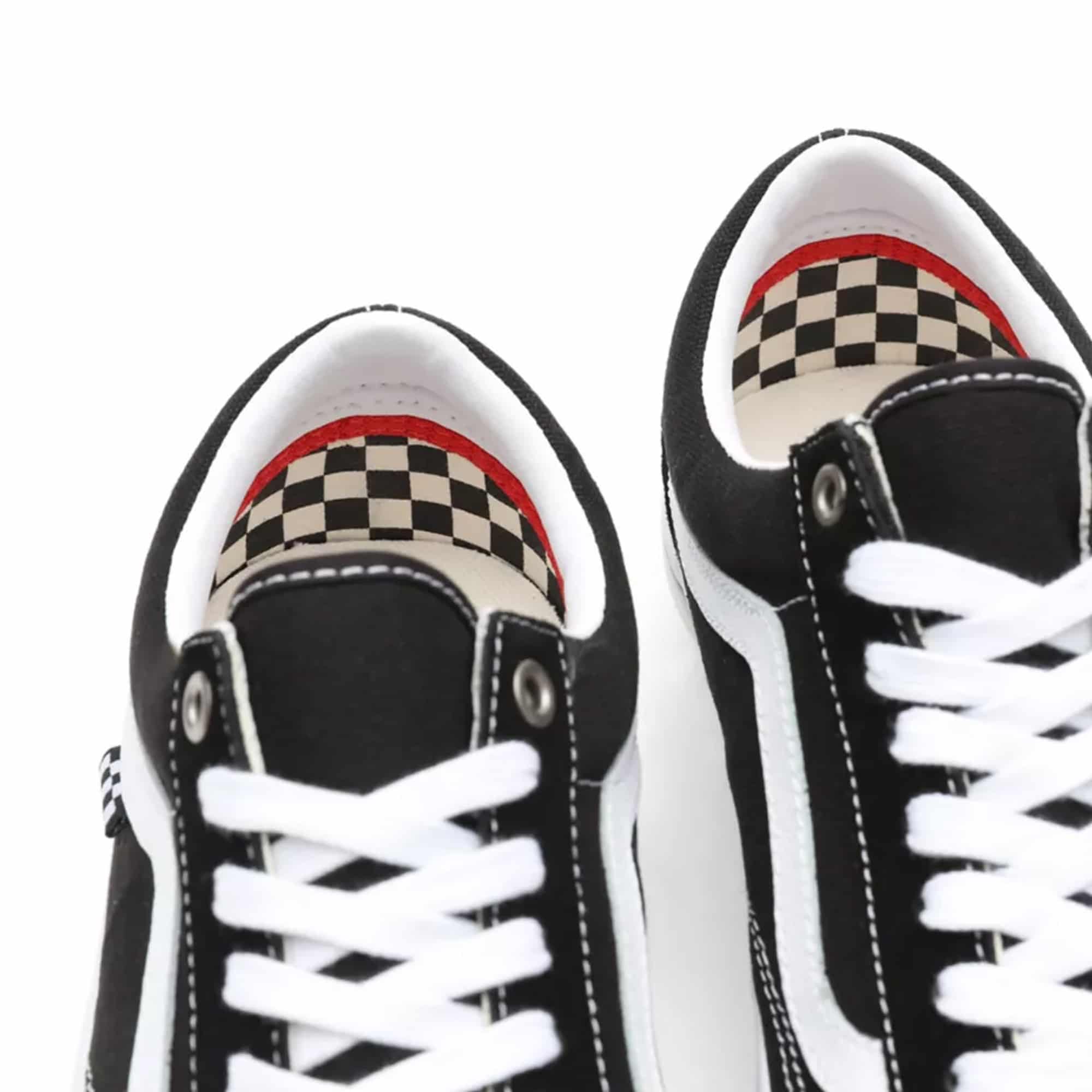 https://admin.plaze-shop.de/wp-content/uploads/2021/04/VN0A5FCBY281_Vans_Skate_Old_Skool_Black_White_Plaze-Shop_3-1-2.jpg