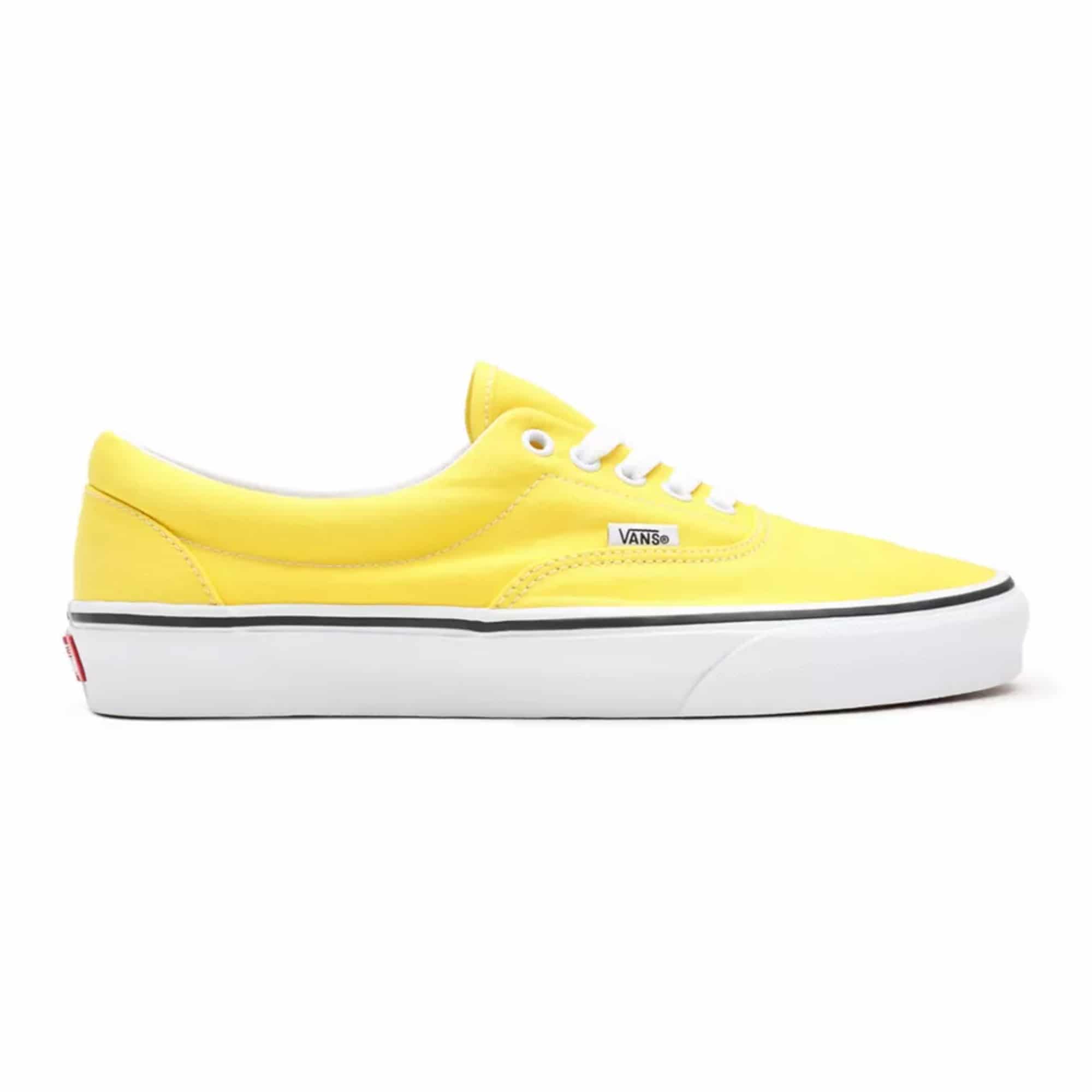 https://admin.plaze-shop.de/wp-content/uploads/2021/05/VN0A54F1CA11_Vans_Era_Cyber_Yellow_True_White_Plaze-Shop_7.jpg