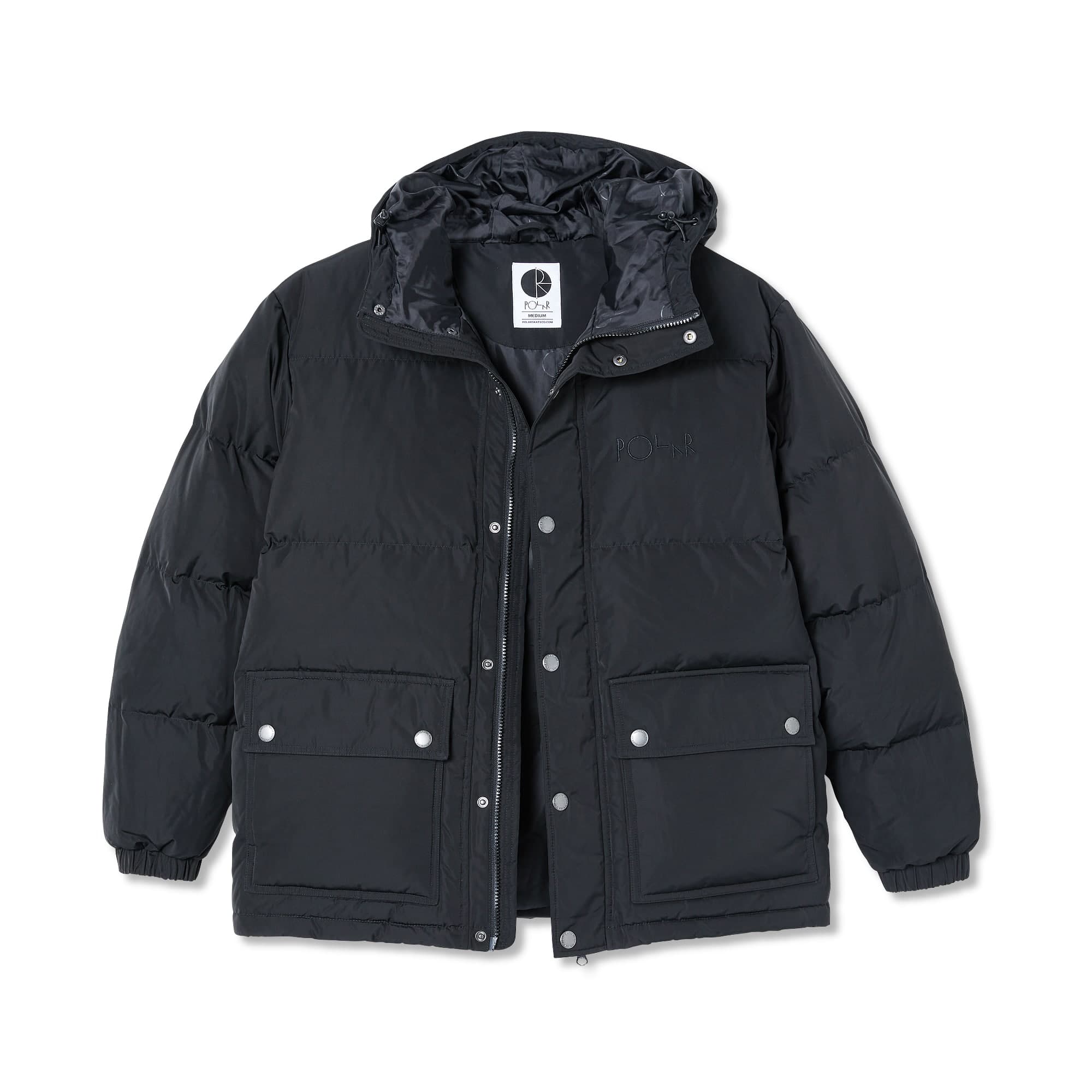 https://admin.plaze-shop.de/wp-content/uploads/2021/09/HOOD-PUFFER-BLACK-2.jpg