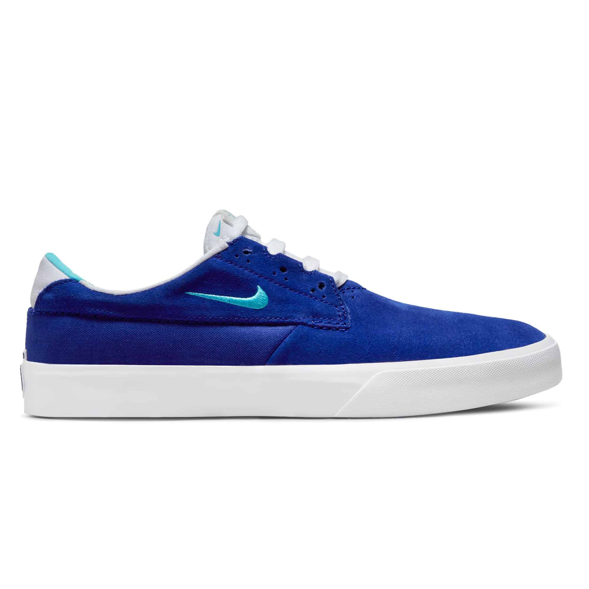 https://admin.plaze-shop.de/wp-content/uploads/2022/06/NikeSB_Shane_BV0657-407_plaze-shop_1.jpeg