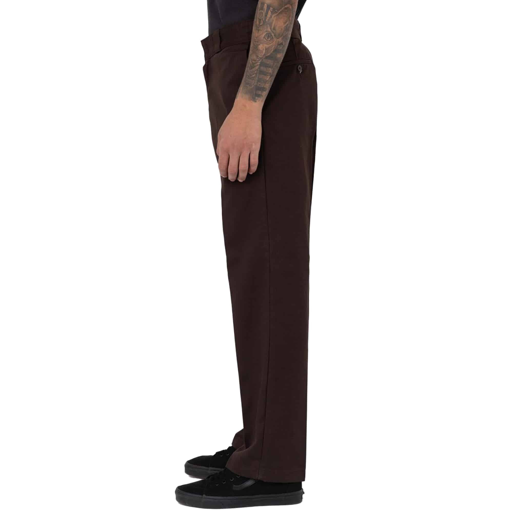 https://admin.plaze-shop.de/wp-content/uploads/2022/09/Dickies_874_Dark_Brown_plaze-shop_3.jpg