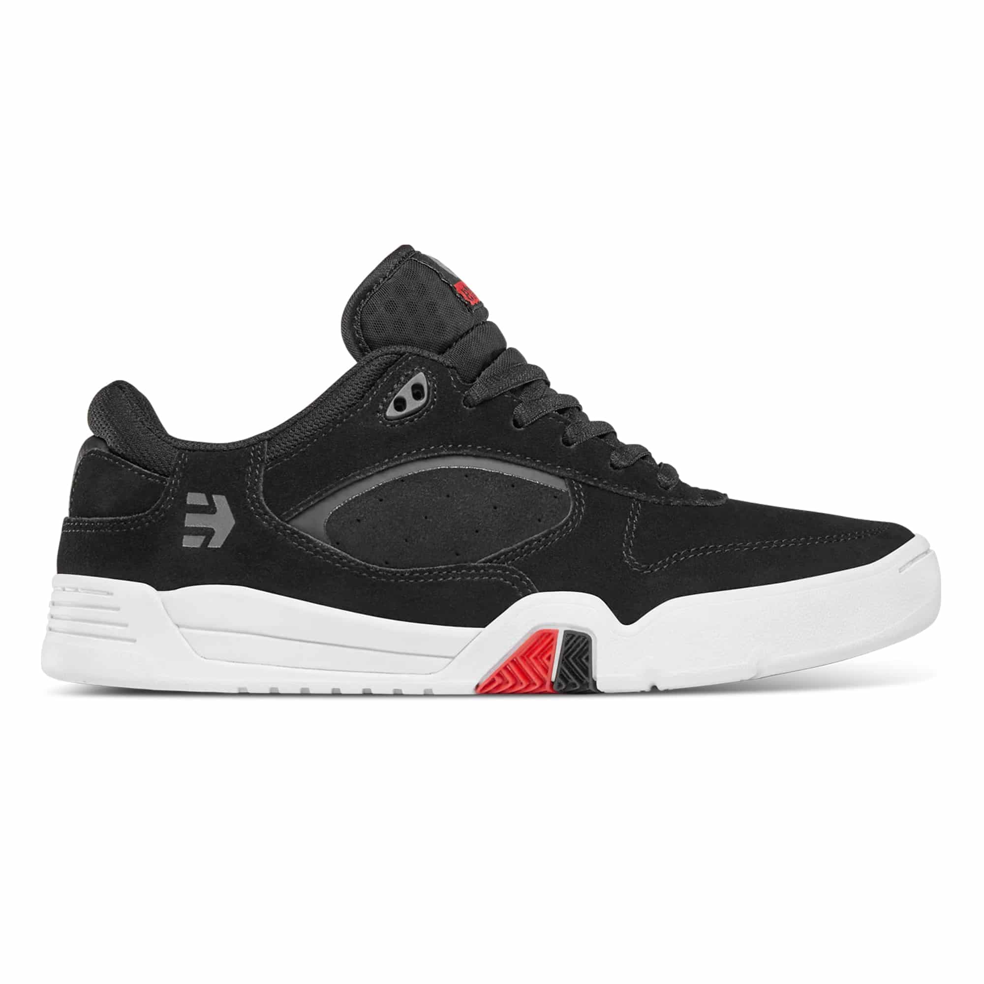 https://admin.plaze-shop.de/wp-content/uploads/2022/11/Etnies_Estrella_Black_plaze-shop_1.jpg