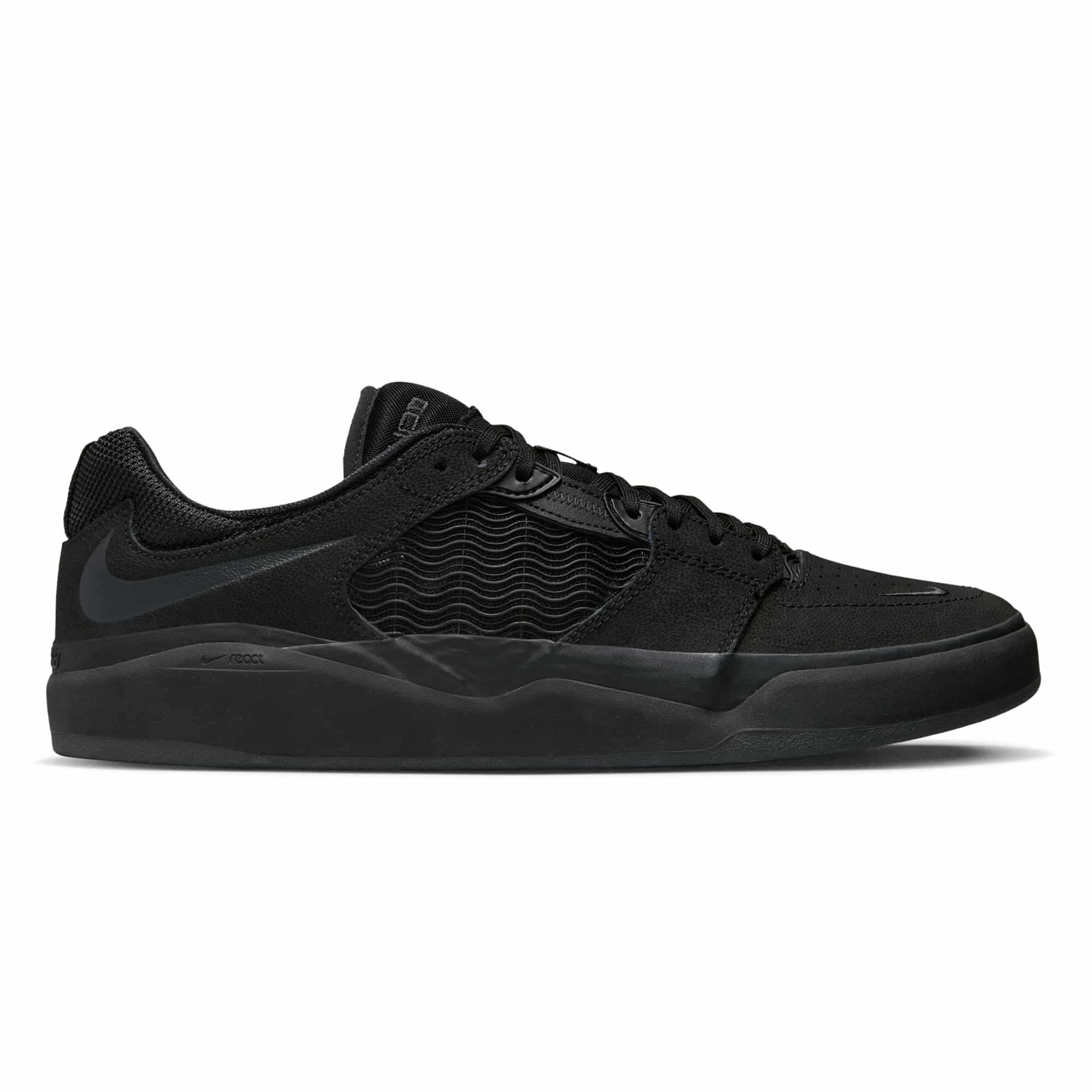 https://admin.plaze-shop.de/wp-content/uploads/2022/11/NikeSB_Ishod_DZ5648-001_plaze-shop_1.jpeg
