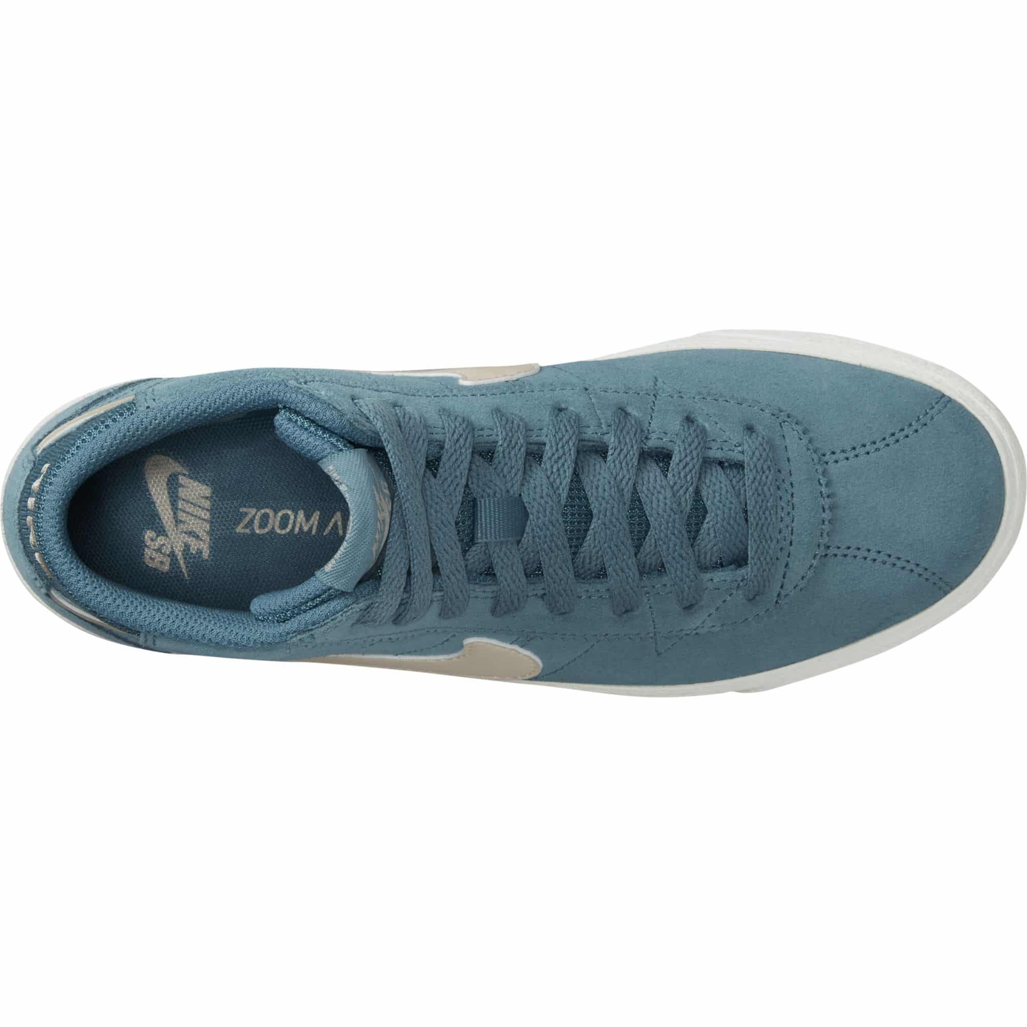 https://admin.plaze-shop.de/wp-content/uploads/2022/12/NikeSB_Bruin_Hi_DR0126-400_plaze-shop_8.jpeg