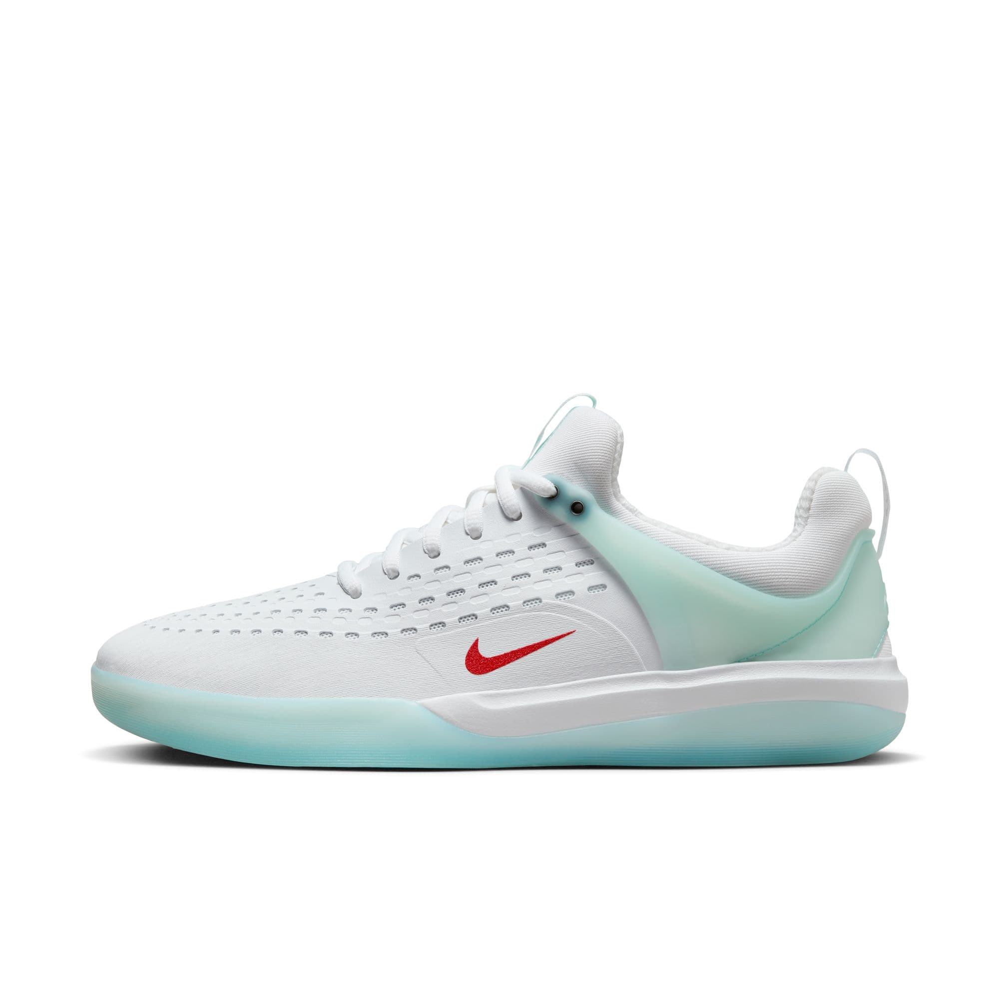 https://admin.plaze-shop.de/wp-content/uploads/2023/06/NIkeSB_Nyjah_DV7896_400_plaze-shop_2.jpeg