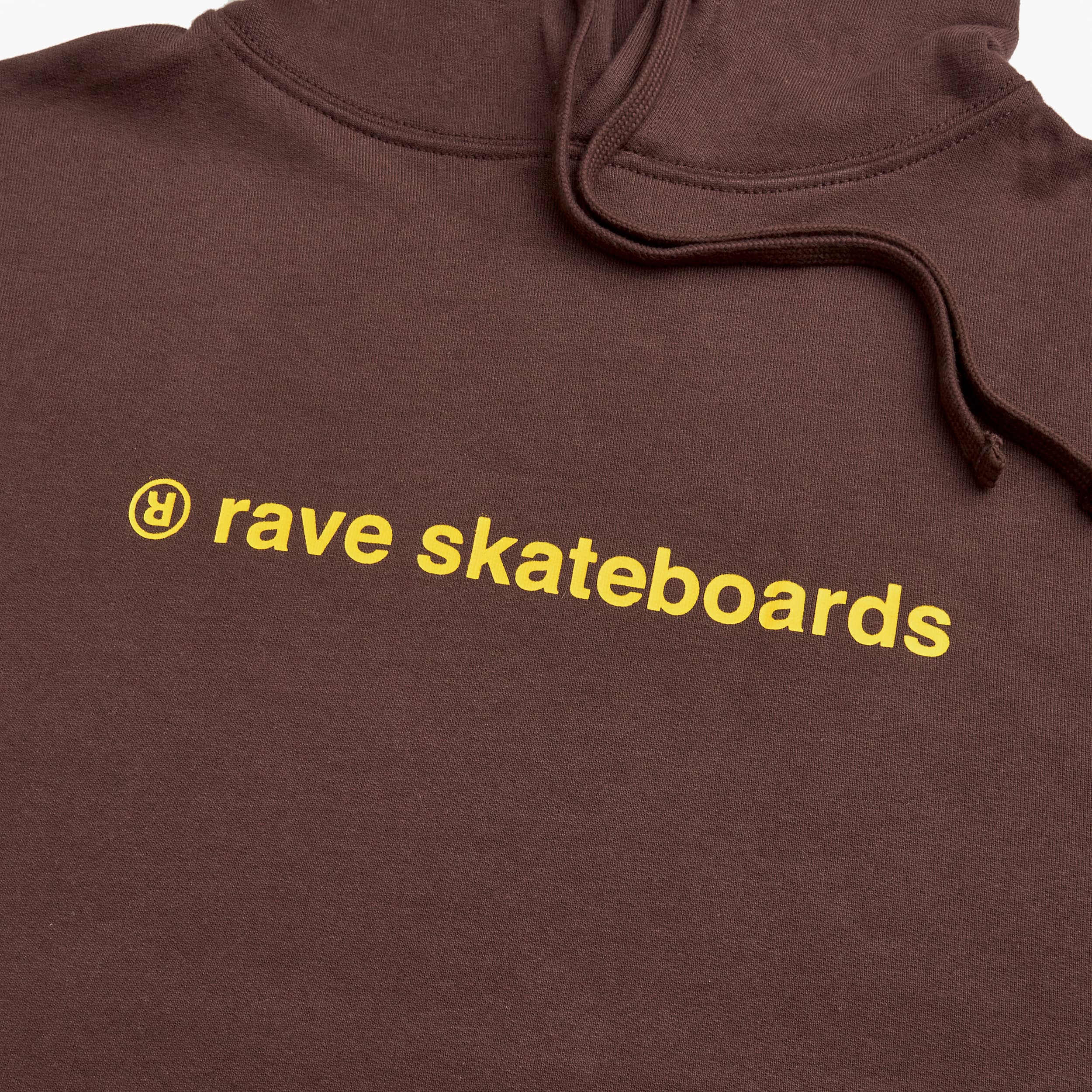 https://admin.plaze-shop.de/wp-content/uploads/2023/09/Rave_Core_Logo_Hoodie_Brown_plaze-shop_3.jpg
