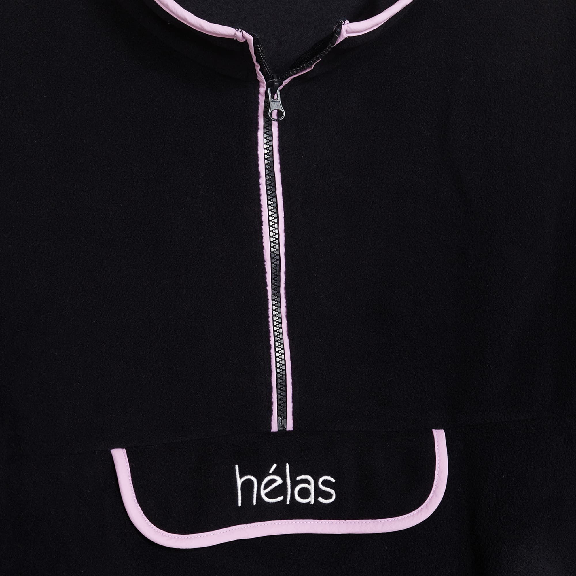 https://admin.plaze-shop.de/wp-content/uploads/2023/12/A03S4D1SWT_HelasCaps_Flurry-Fleece-Quarter-Zip_navy_plaze-skateshop_2.jpg