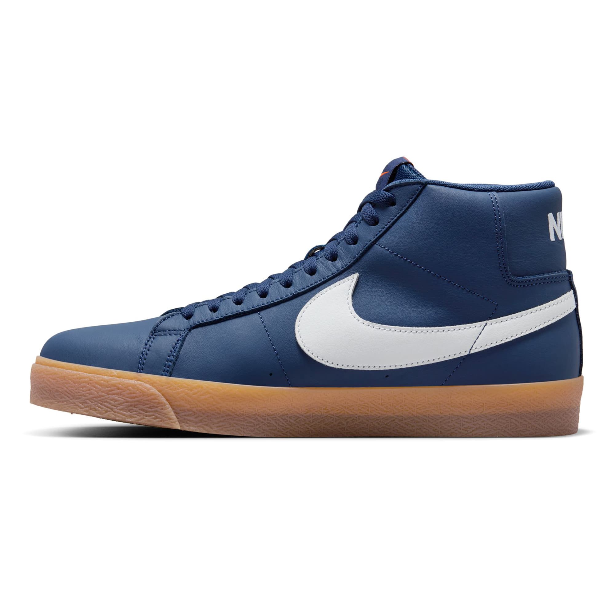https://admin.plaze-shop.de/wp-content/uploads/2024/02/FJ1680-400_NikeSB_BlazerMid_navy-gum_plaze-skateshop_3.jpg