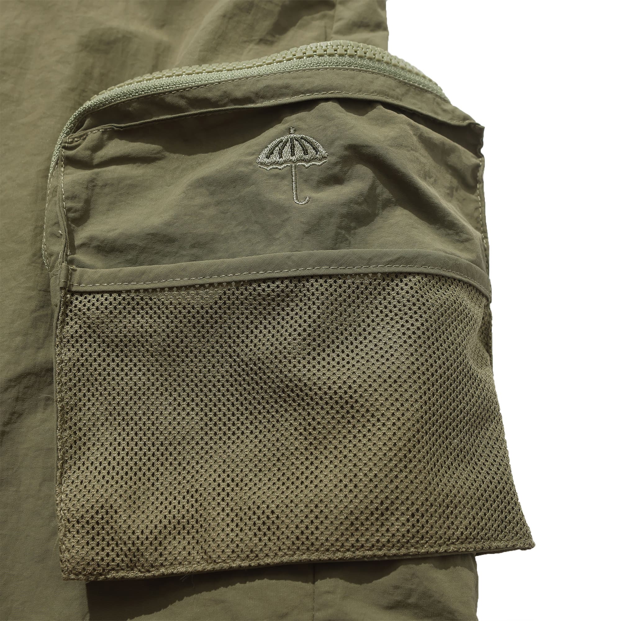 https://admin.plaze-shop.de/wp-content/uploads/2024/02/Helas_Discovery-Cargo-Short_khaki_plaze-skateshop_7.jpg