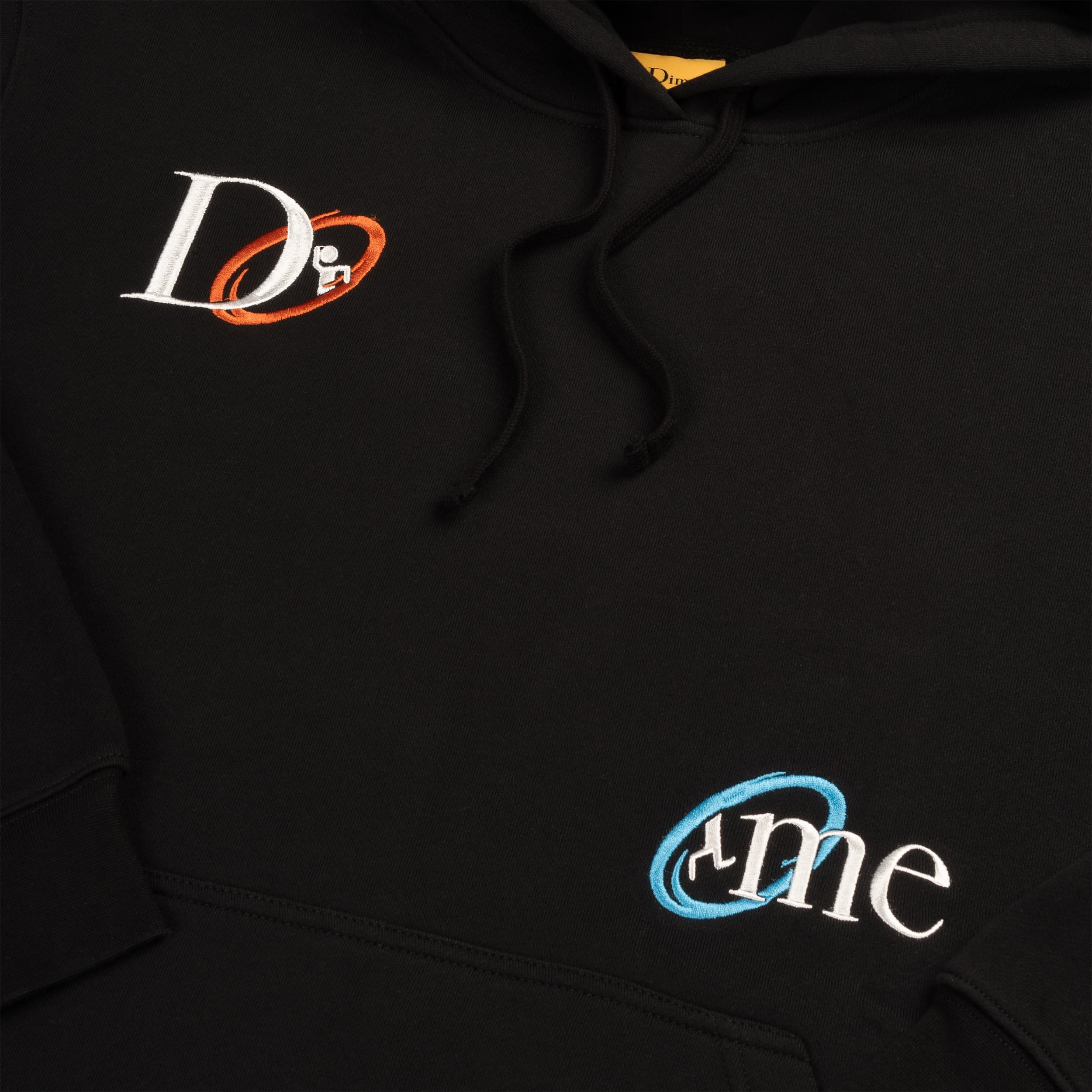 https://admin.plaze-shop.de/wp-content/uploads/2024/03/Dime_MTL_Portal_Hoodie_Black_plaze-shop_1-2.jpg