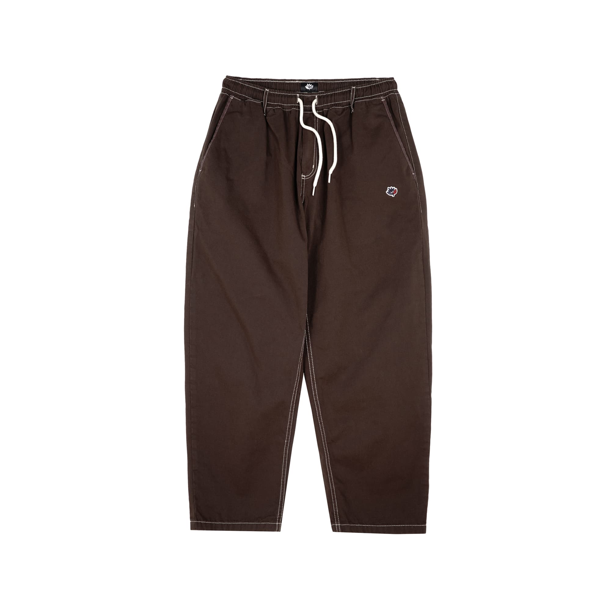 https://admin.plaze-shop.de/wp-content/uploads/2024/03/Magenta_Loose_Pant_Stitch_Chocolate_plaze-shop_1-1.jpg