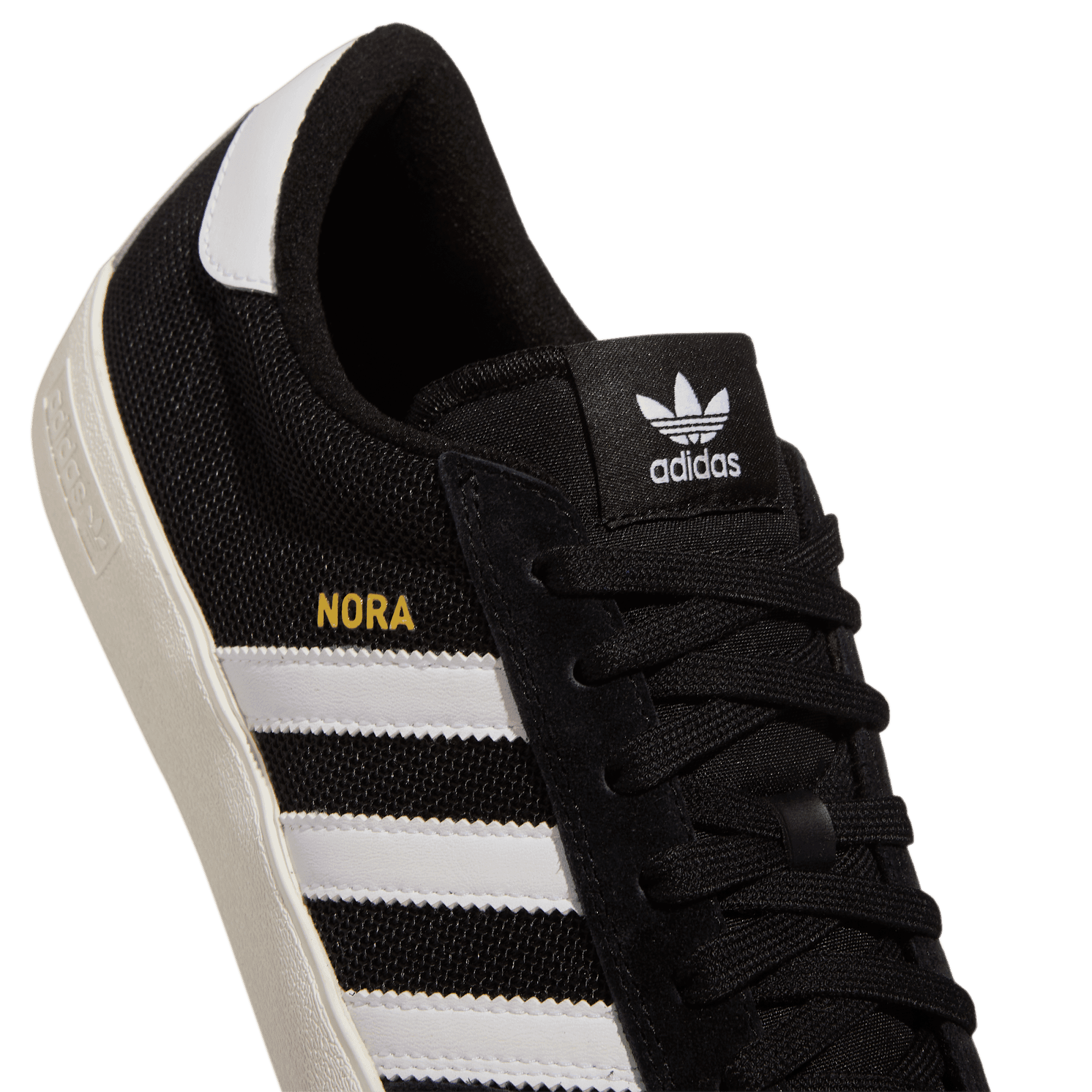 https://admin.plaze-shop.de/wp-content/uploads/2024/05/Adidas_Nora_GV6777_plaze-shop_1-6.png