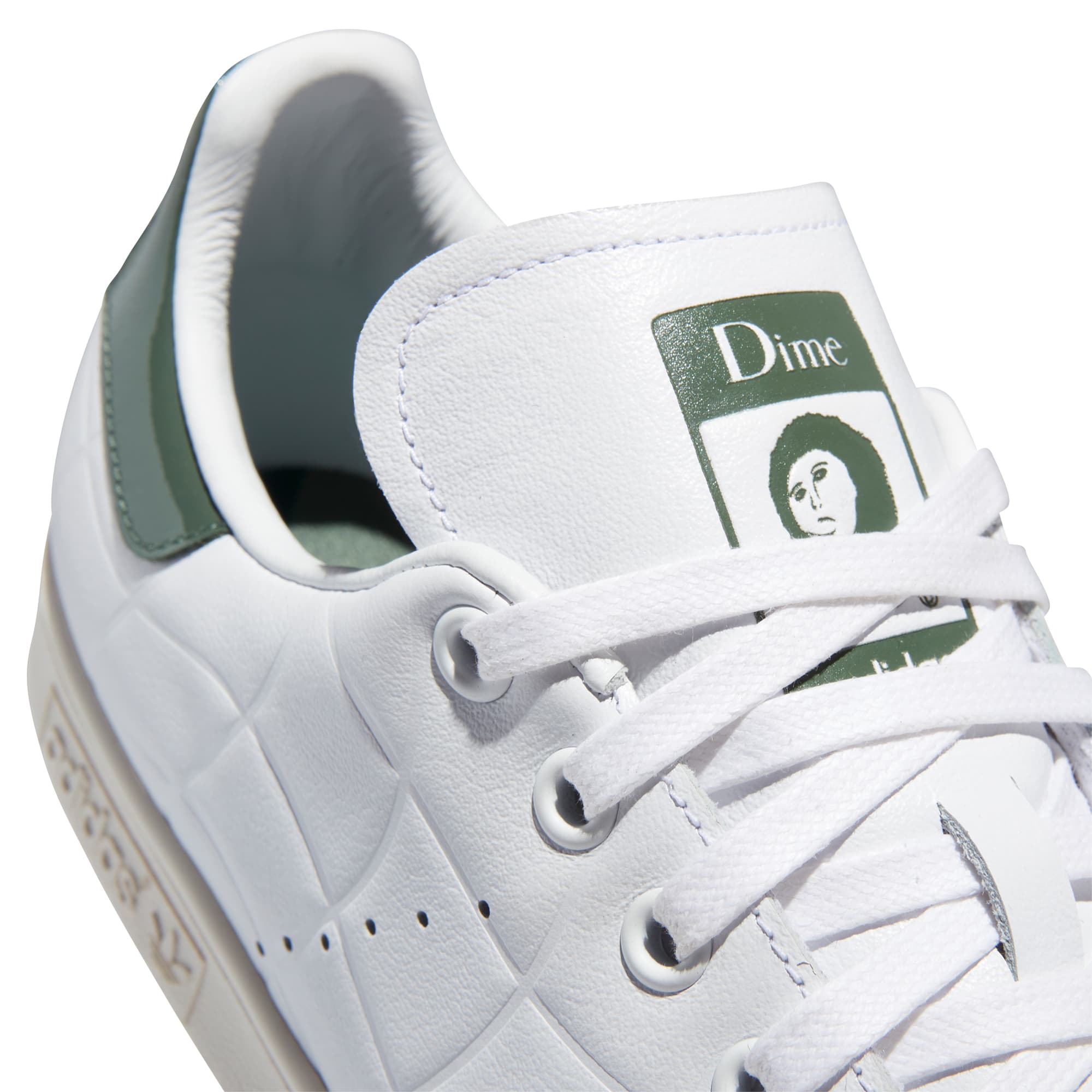 https://admin.plaze-shop.de/wp-content/uploads/2024/06/IG2044_Adidas-Skateboarding_Dime-Stan-Smith_white-green_plazeskateshop_8.jpg