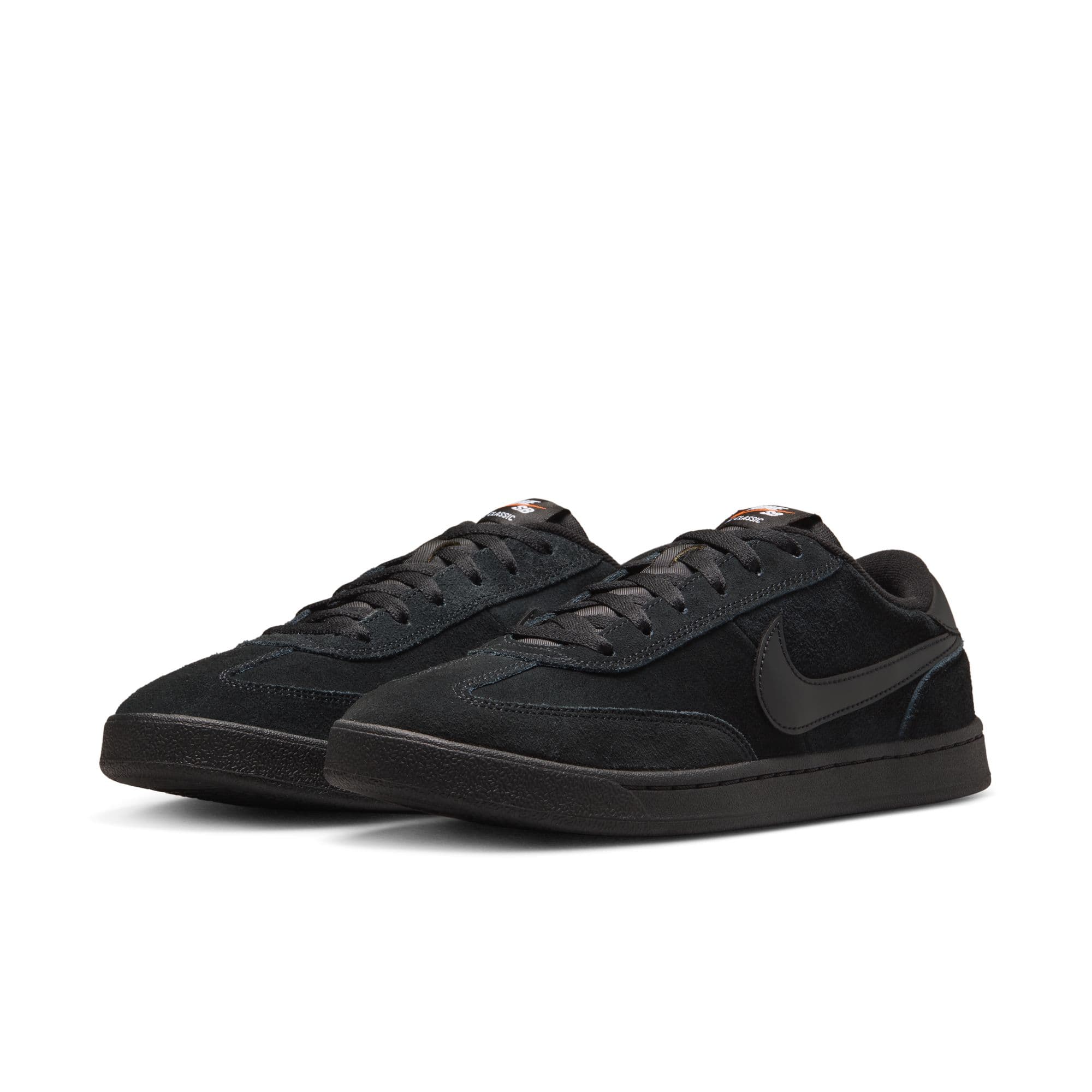 https://admin.plaze-shop.de/wp-content/uploads/2024/07/NikeSB_FC_Classic_Black_909096-002_plaze-shop_1-5.jpeg