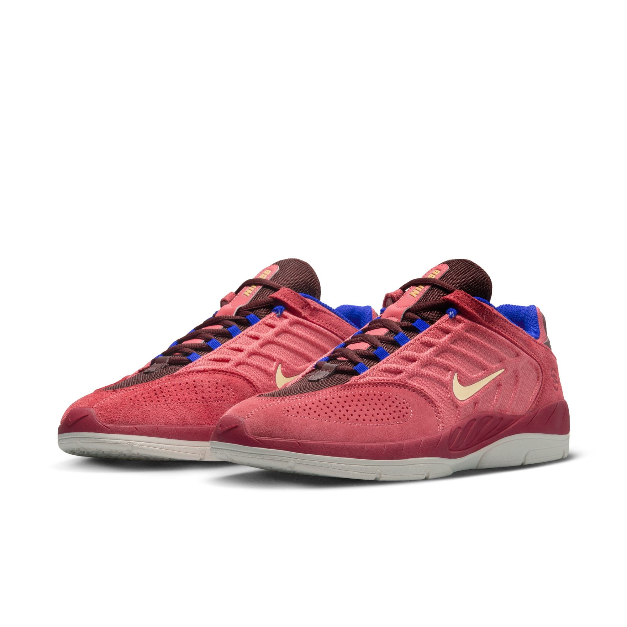 https://admin.plaze-shop.de/wp-content/uploads/2024/07/NikeSB_Vertebrae_FZ4878-600_plaze-shop_1-6.jpeg