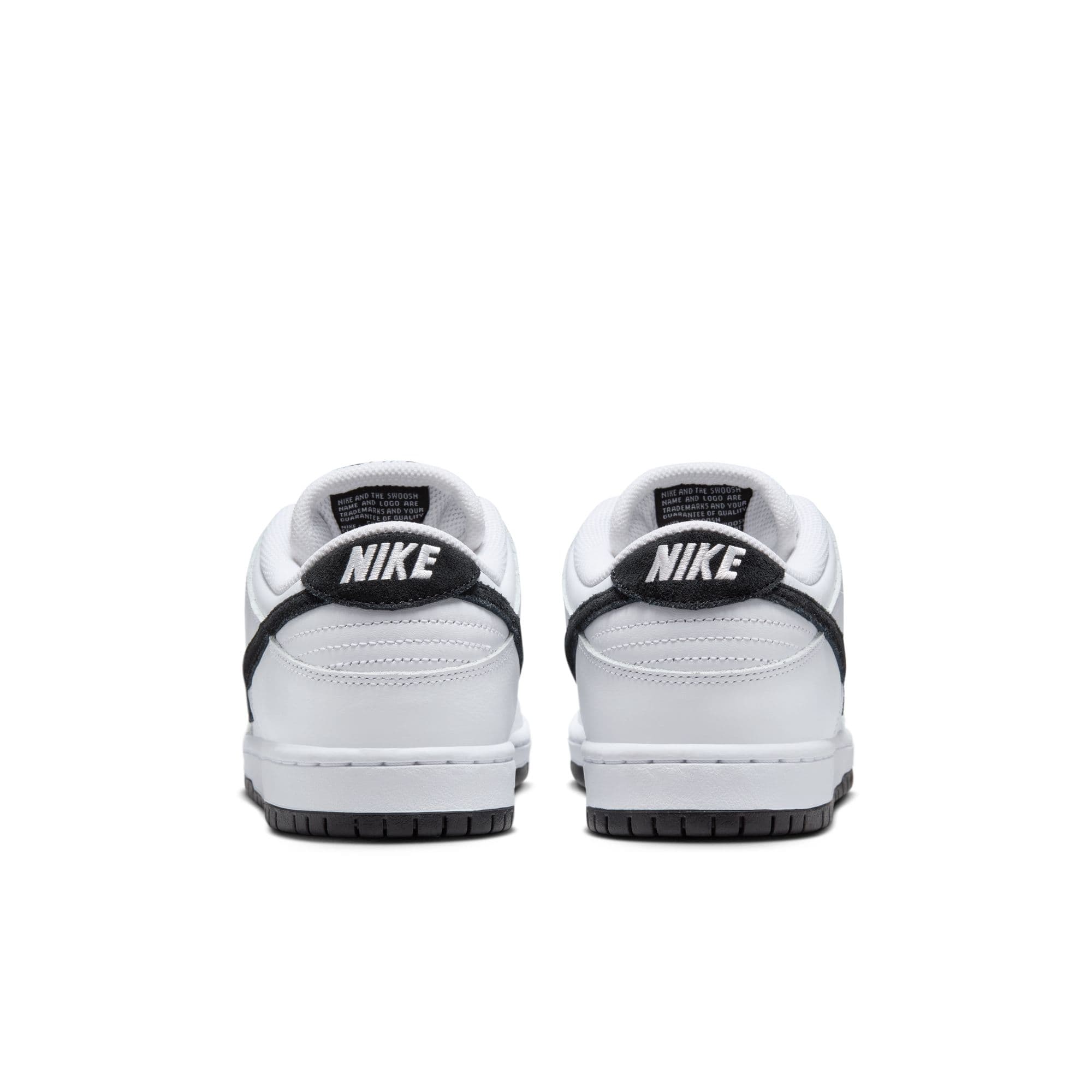 https://admin.plaze-shop.de/wp-content/uploads/2024/12/NikeSB_Dunk_Low_Pro_HF3704_100_plaze-shop_-5.jpeg