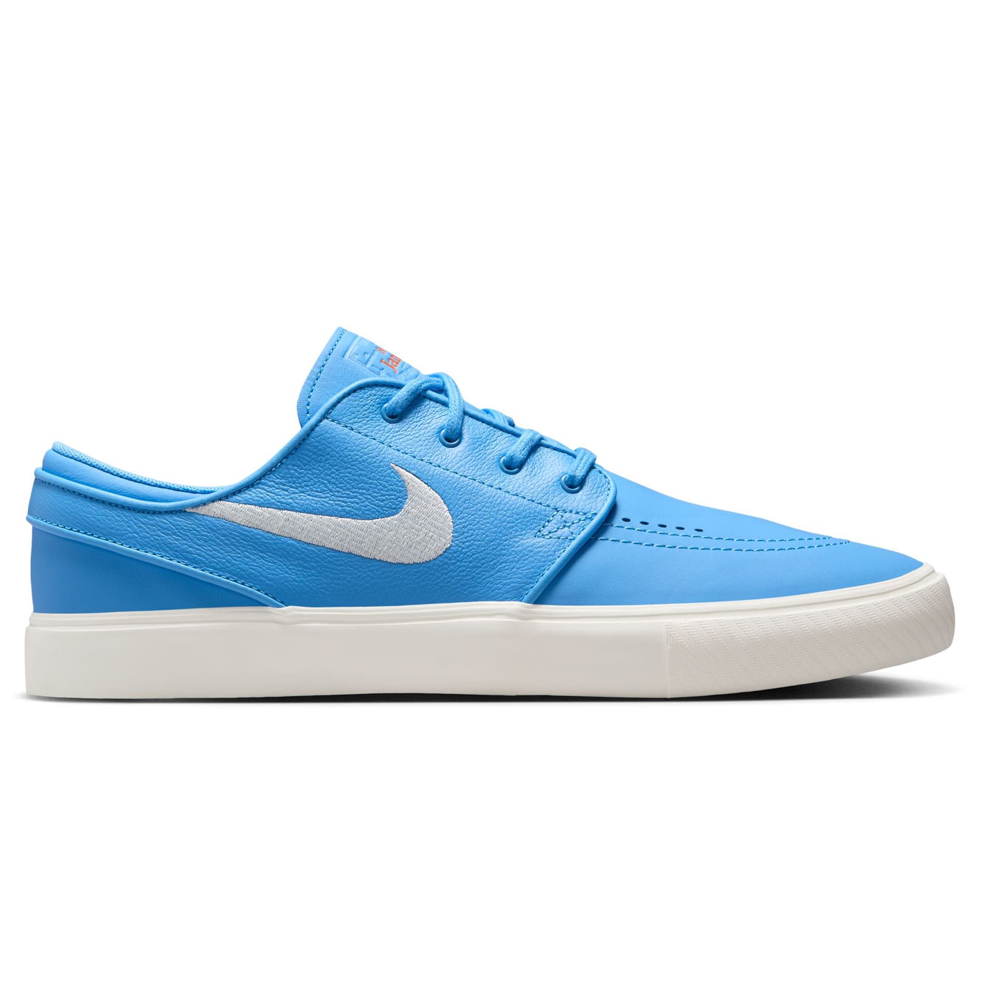 https://admin.plaze-shop.de/wp-content/uploads/2025/02/NikeSB_Janoski_OG_ISO_FQ7621-401_plaze-shop_1-1.jpeg