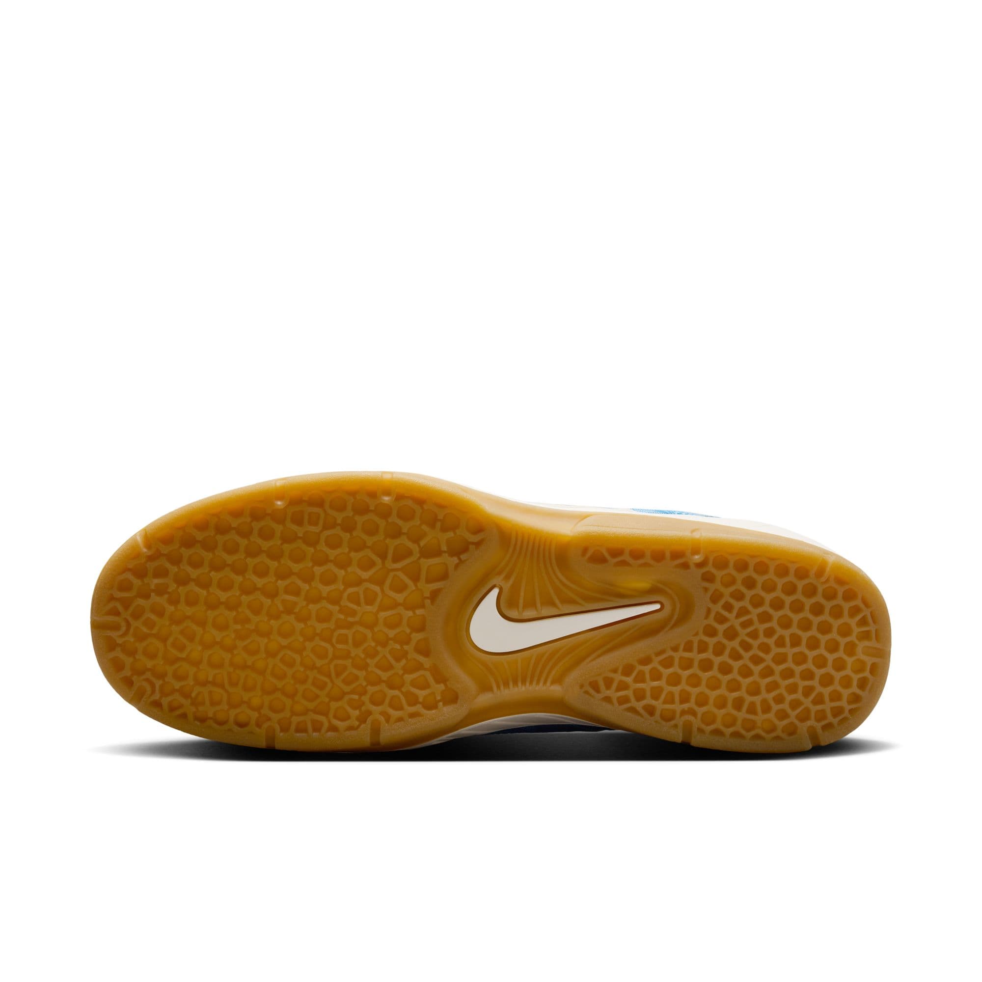 https://admin.plaze-shop.de/wp-content/uploads/2025/02/NikeSB_Vertebrae_HF7731-400_plaze-shop_1-2.jpeg