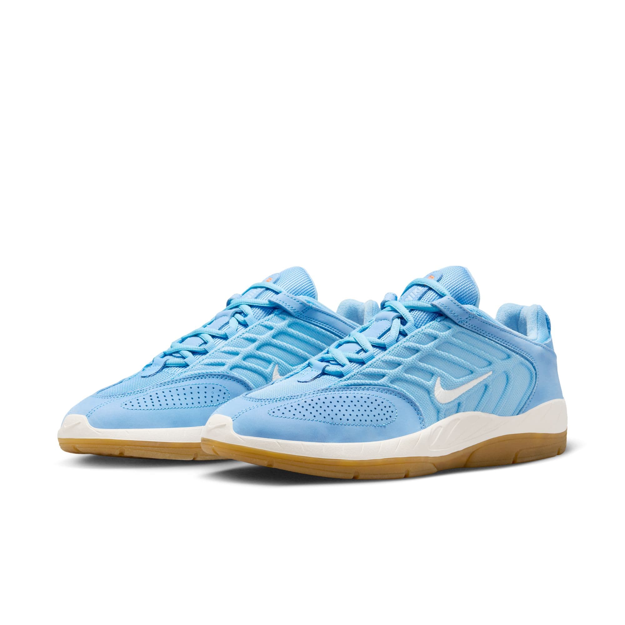 https://admin.plaze-shop.de/wp-content/uploads/2025/02/NikeSB_Vertebrae_HF7731-400_plaze-shop_1-4.jpeg