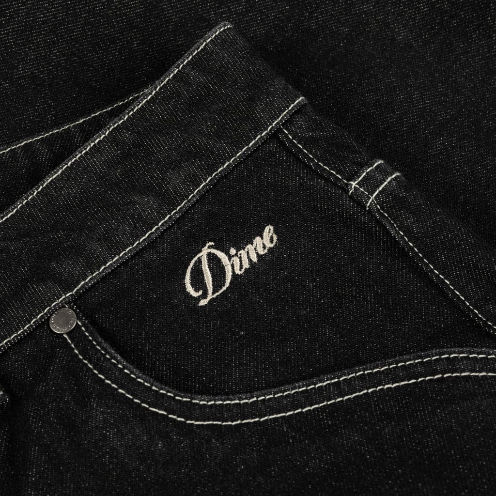 https://admin.plaze-shop.de/wp-content/uploads/2025/03/Dime_Classic_Denim_Short_Black_Washed_plaze-shop_1-3.jpg