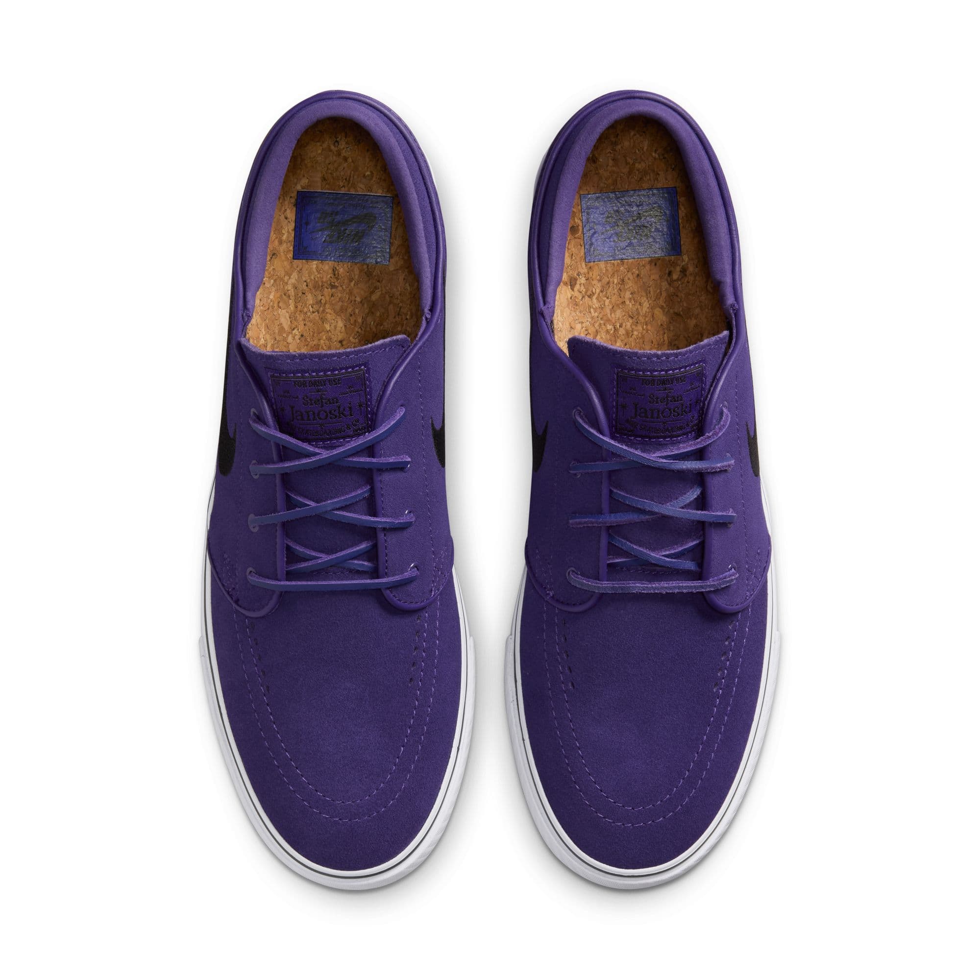 https://admin.plaze-shop.de/wp-content/uploads/2025/05/NikeSB_FD6757-500_Janoski_OG_plaze-shop_1-6.jpeg