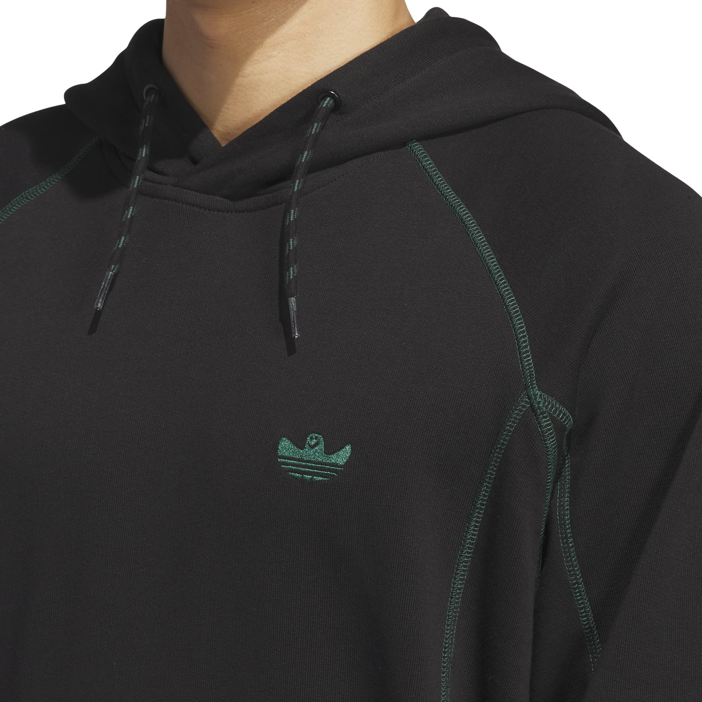 https://admin.plaze-shop.de/wp-content/uploads/2025/05/adidas_shmoo_hoodie_black_JC7648_plaze-webshop_1-4.jpg