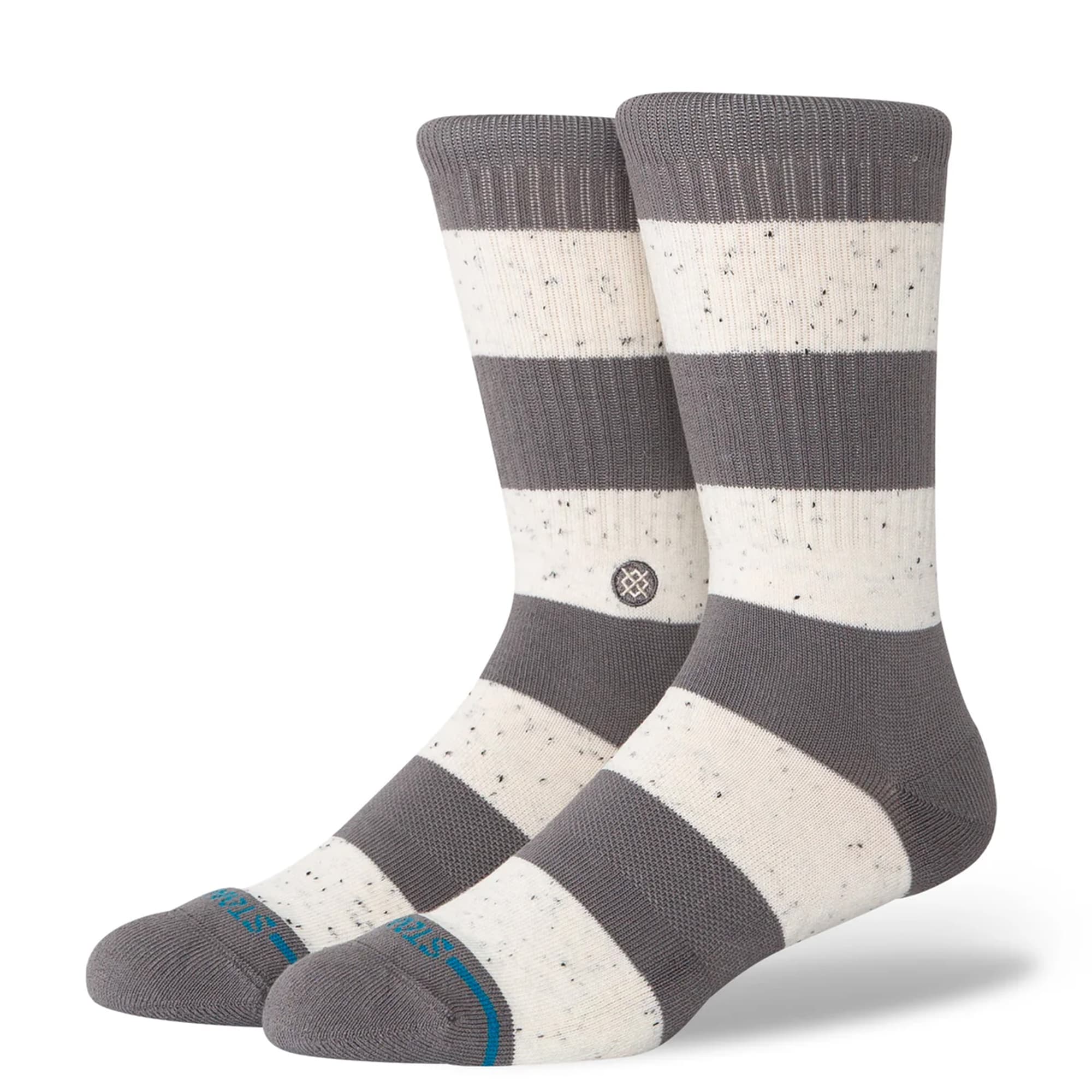 https://admin.plaze-shop.de/wp-content/uploads/2025/10/stance_nep_stripe_crew_grey_plaze-skateshop.jpg