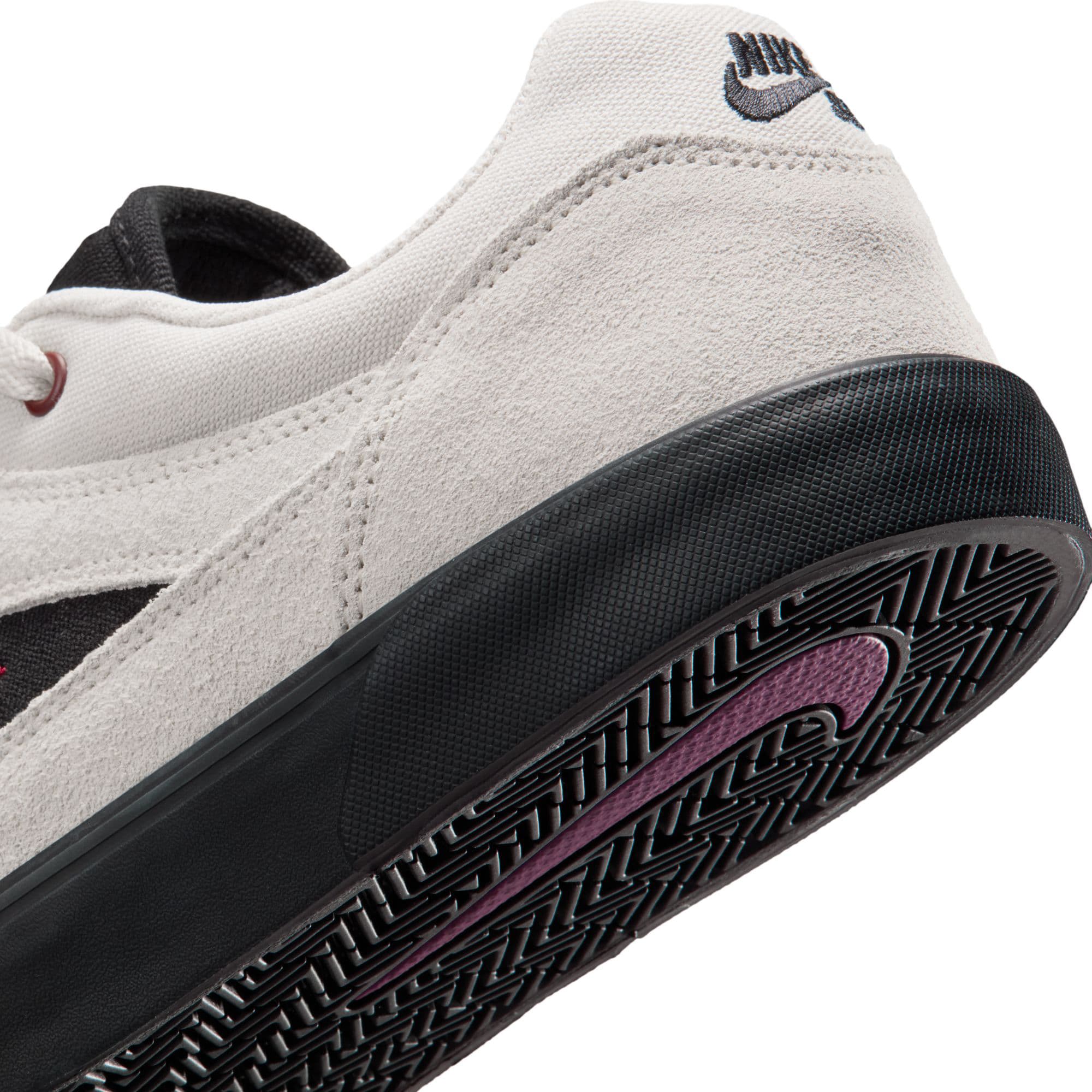 https://admin.plaze-shop.de/wp-content/uploads/2026/01/nike_sb_malor_light_orewood_brown_red_FV6064_plaze-skateshop-7.jpg