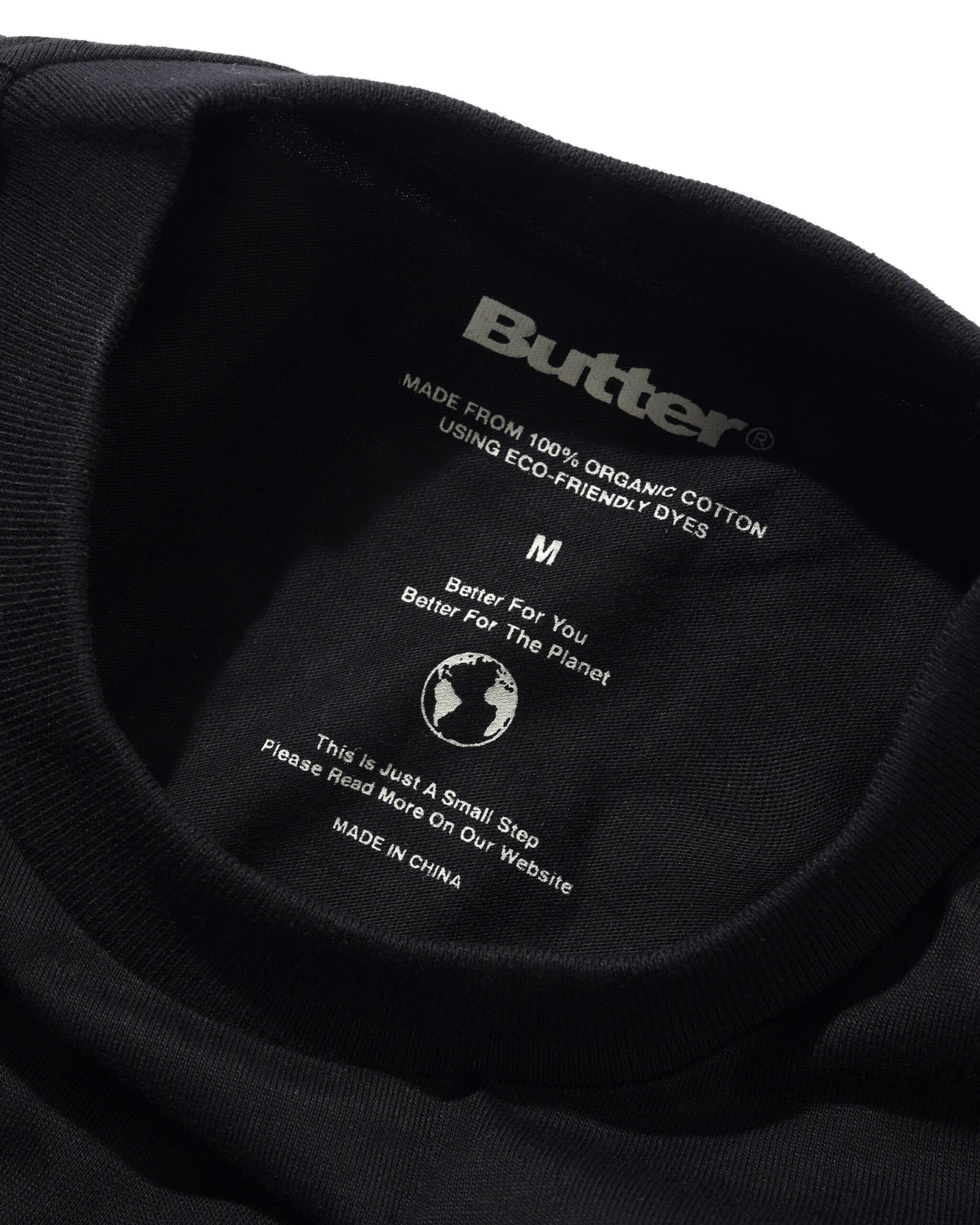 https://admin.plaze-shop.de/wp-content/uploads/2026/02/Organic-Tee-Black-3-scaled.jpg