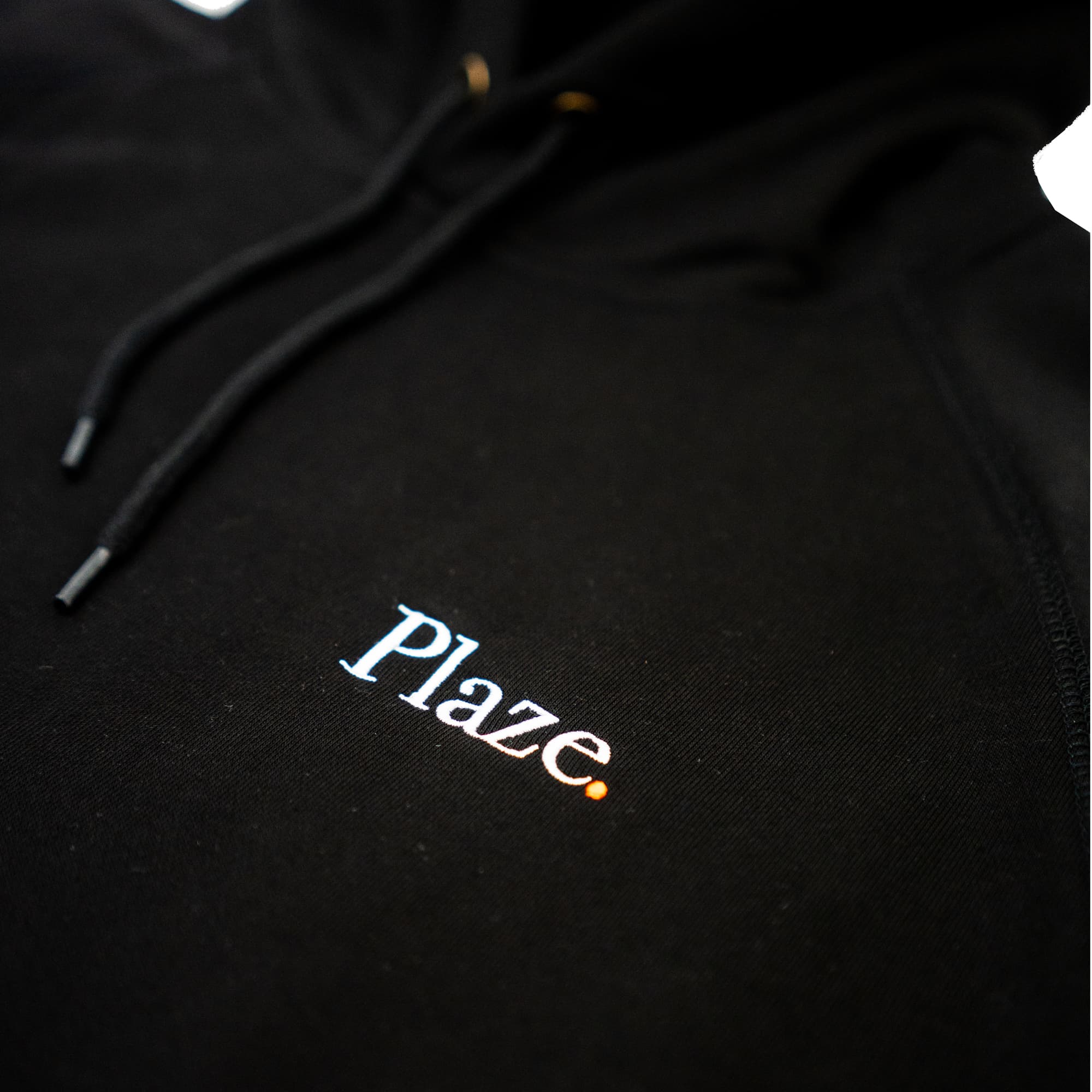 https://admin.plaze-shop.de/wp-content/uploads/2026/02/Plaze-Hoodie-3.jpg