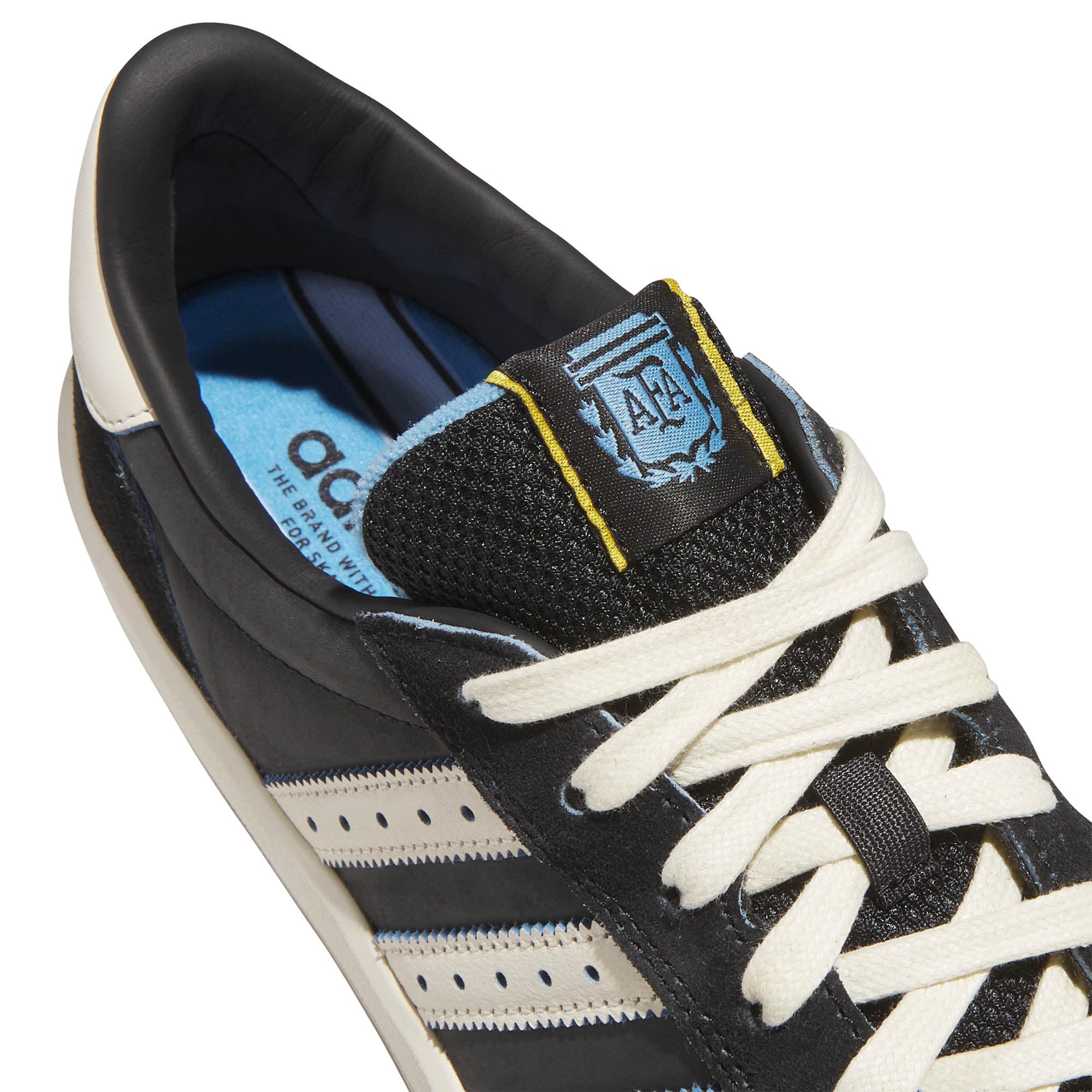 https://admin.plaze-shop.de/wp-content/uploads/2026/05/adidas_glenburn_black_KH7384_plaze-skateshop6.jpg