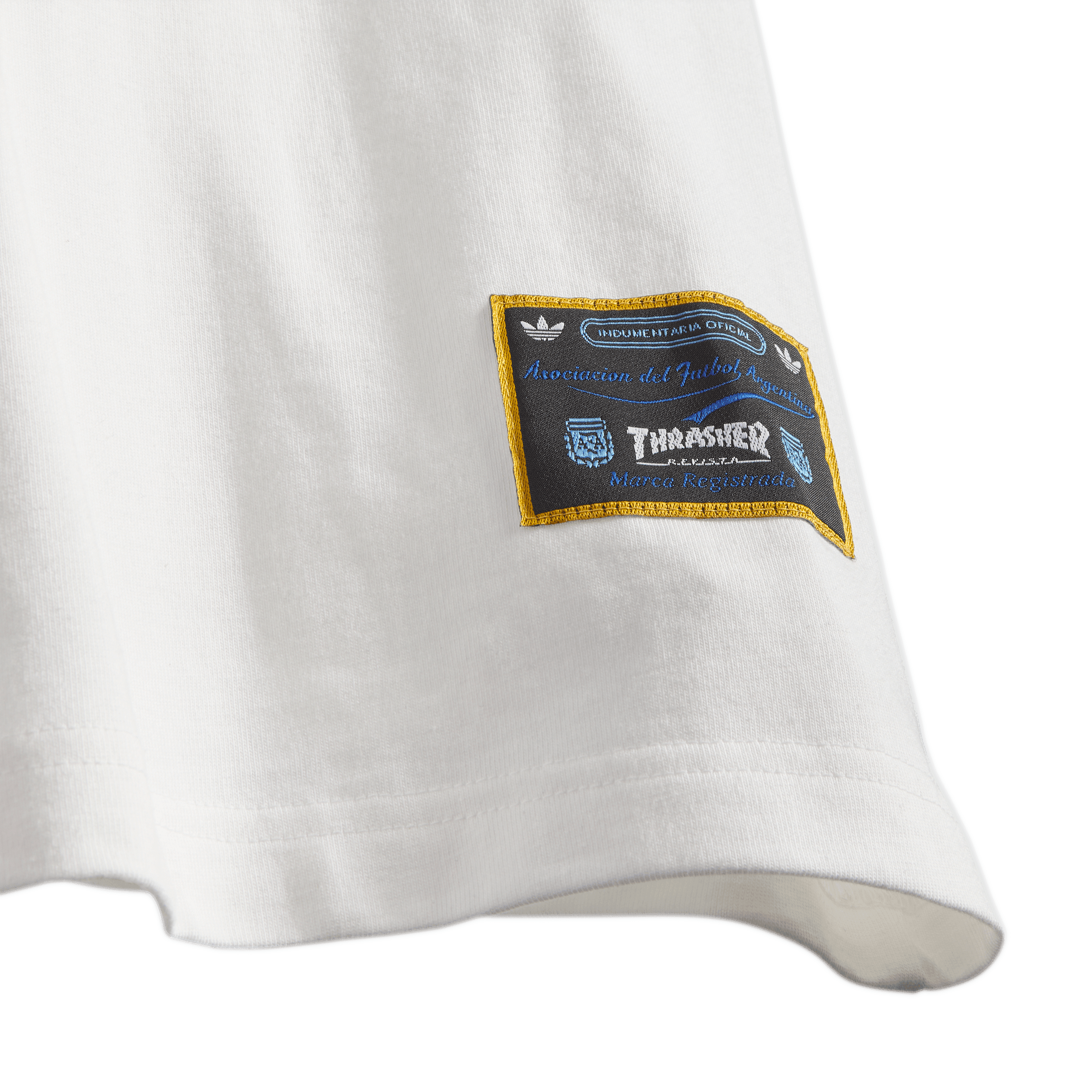 https://admin.plaze-shop.de/wp-content/uploads/2026/05/adidasxafaxthrasher_tee_white_kx4544_plaze-skateshop4.png