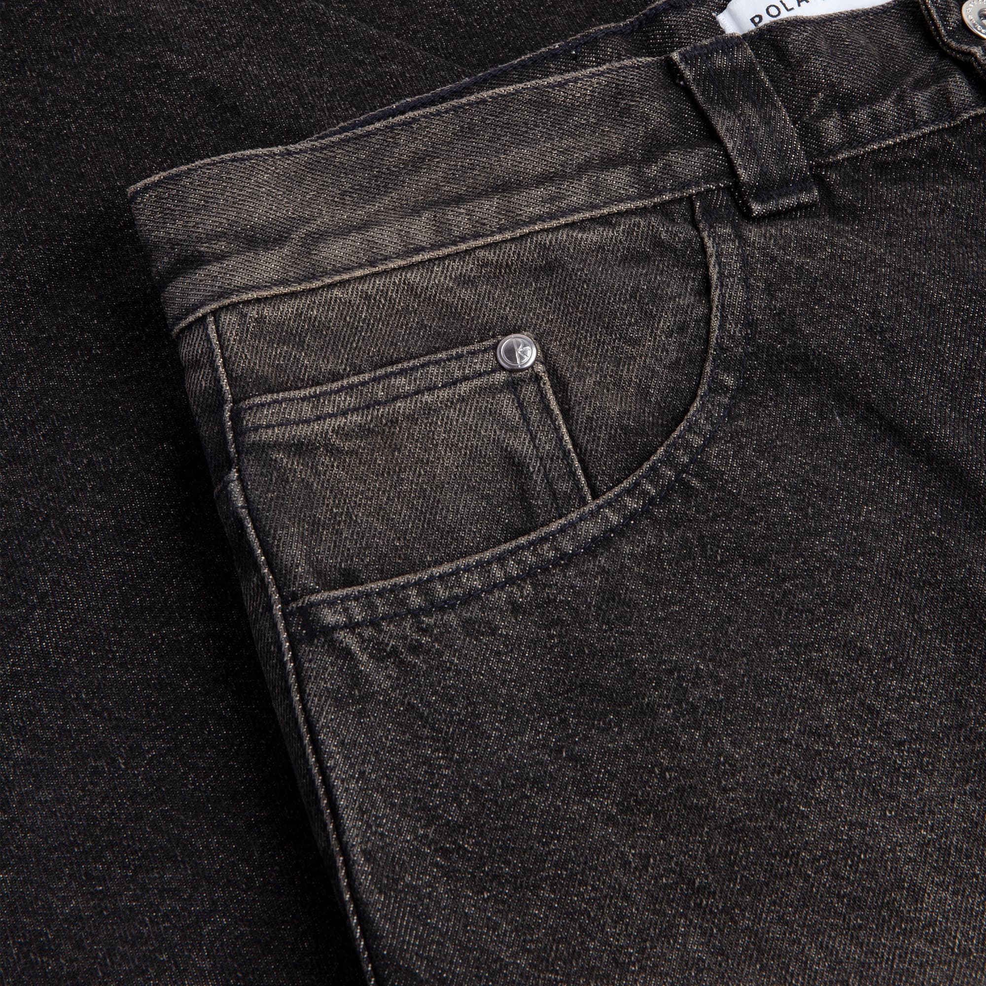 https://admin.plaze-shop.de/wp-content/uploads/2026/08/polar_skate_co_big_boy_dirty_black_plaze-skateshop3.jpg
