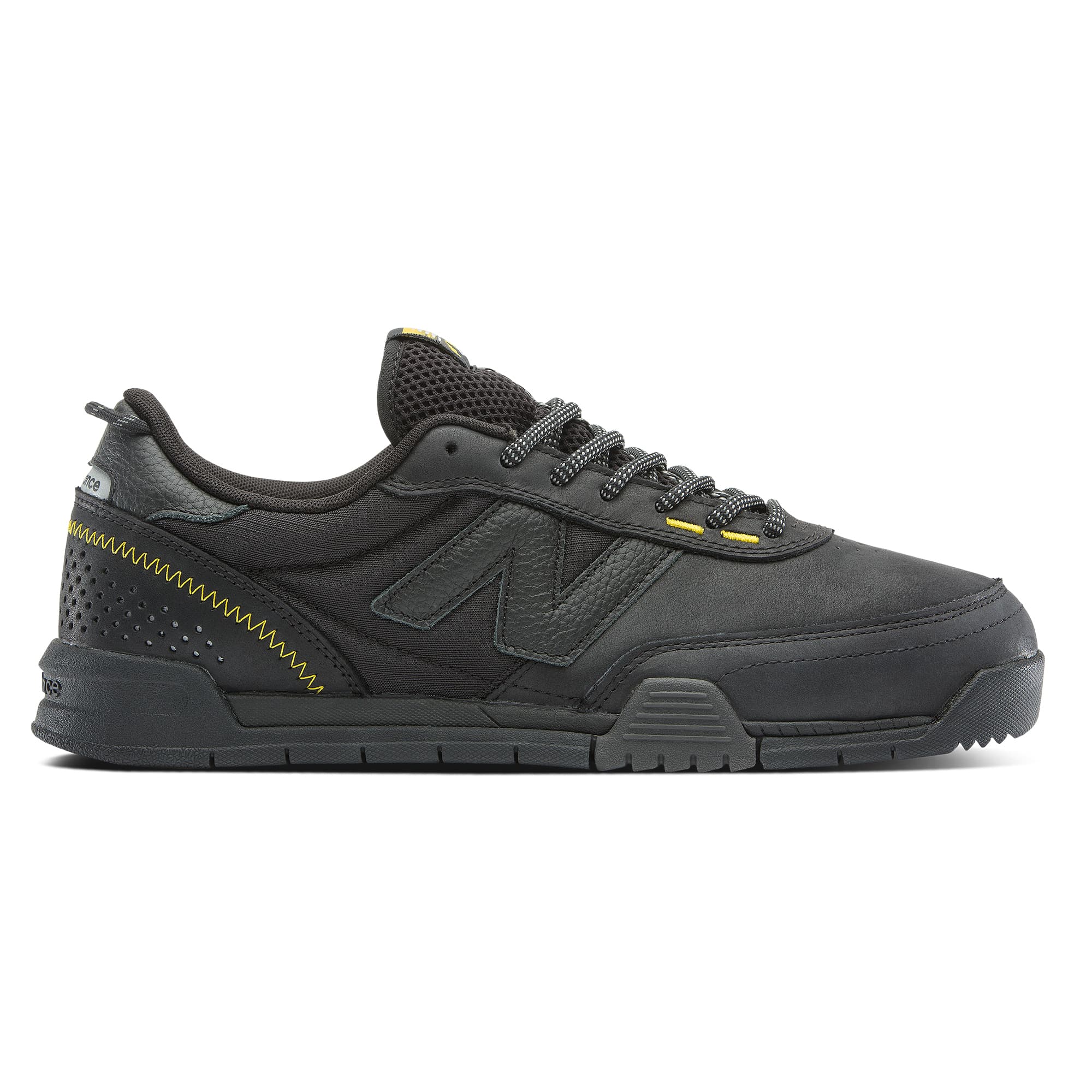 https://admin.plaze-shop.de/wp-content/uploads/2026/09/New-Balance_Numeric_UN440WAB_black-yellow_plaze-skateshop-1.jpg